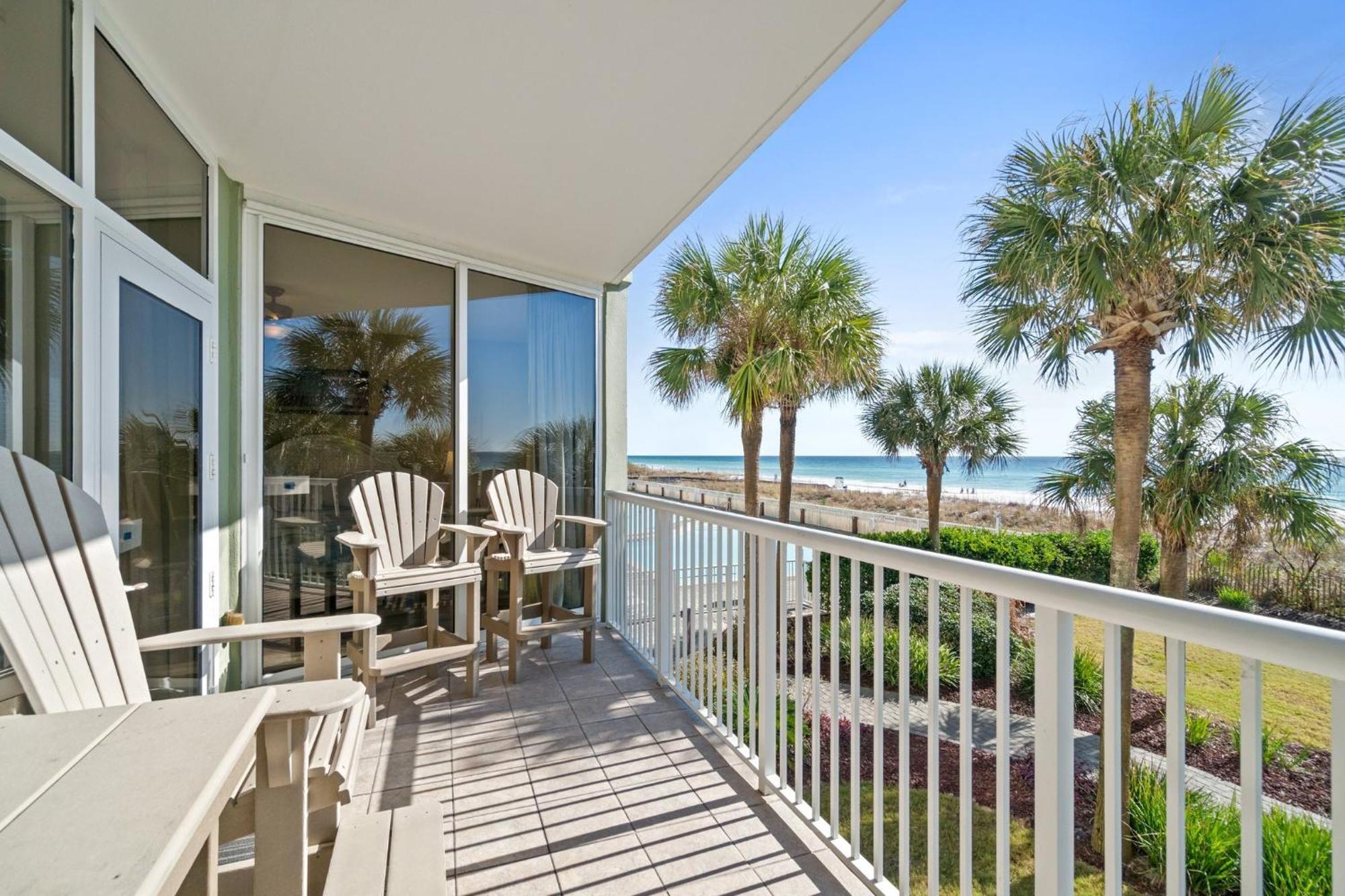 Beachfront, Melissas Happy Place 205, Newly Rem, Free Activities Included! * Fort Walton Beach