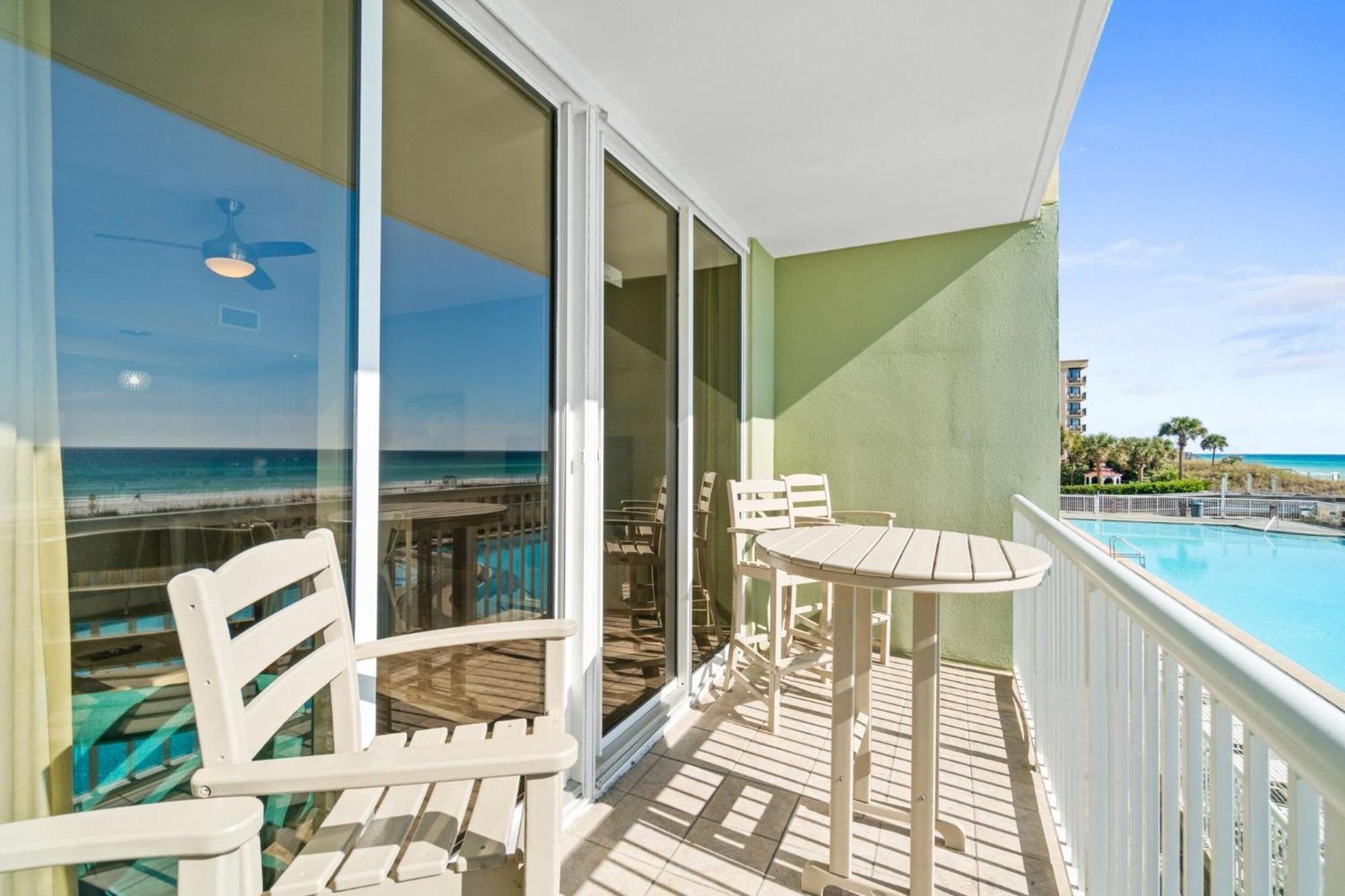 Front, No Worries, Happy 208, Free Activities Included! Apartment *