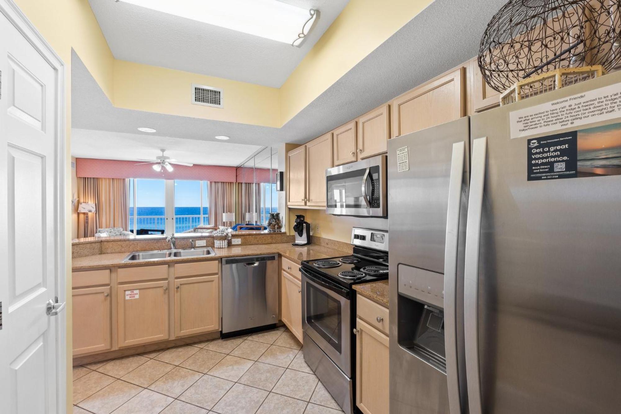 Apartment Front, Gone Coastal 511, Free Activities Included! Fort Walton Beach