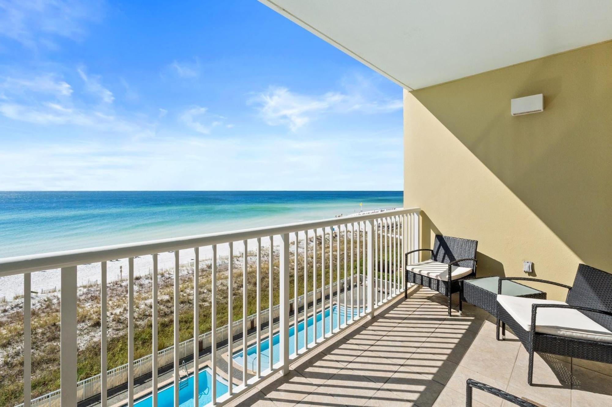 Front, Gone Coastal 511, Free Activities Included! Apartment Fort Walton Beach