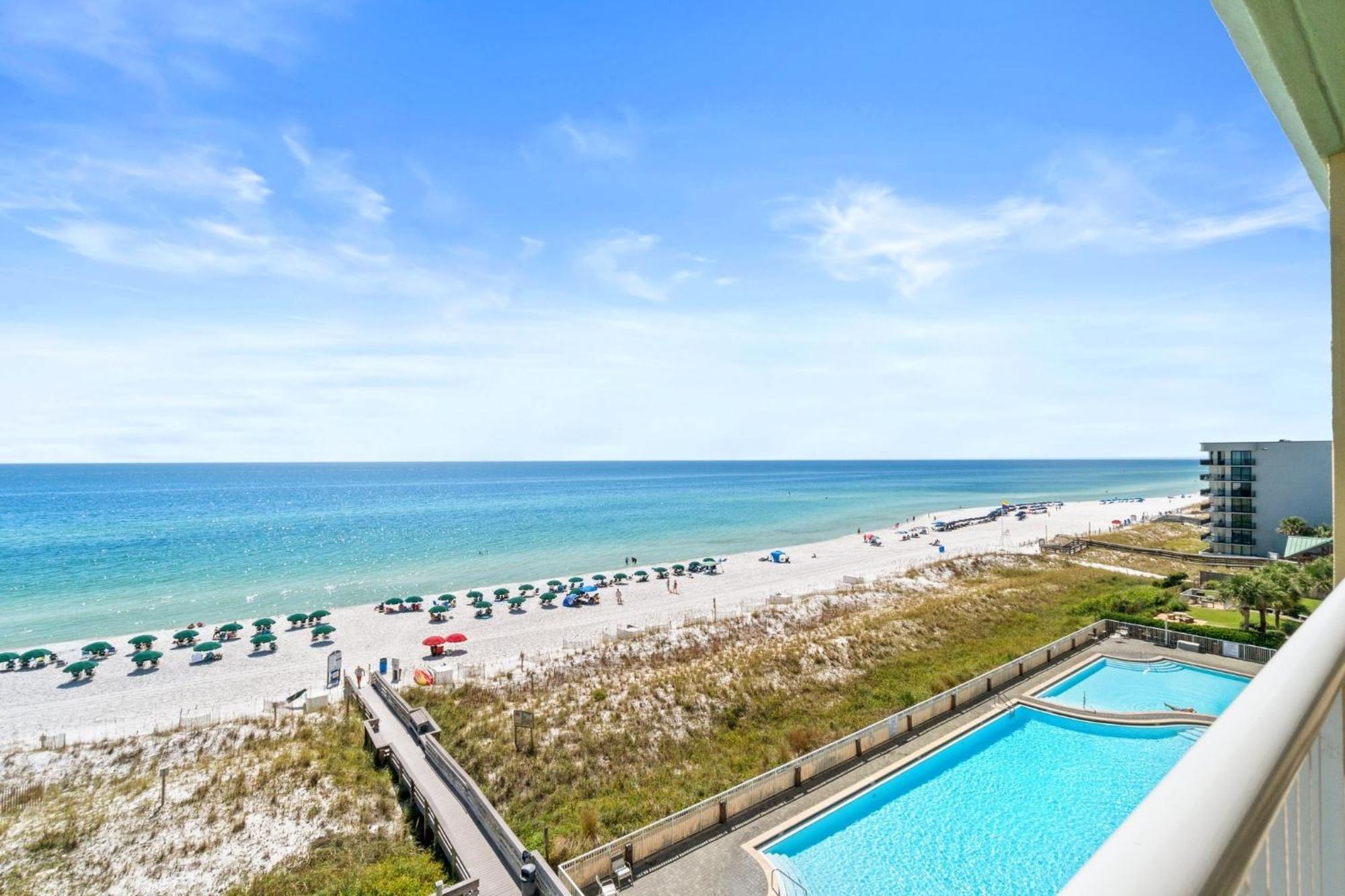 Apartment Gorgeous Dolphin Delight 616, Penthouse, Free Activities Included!