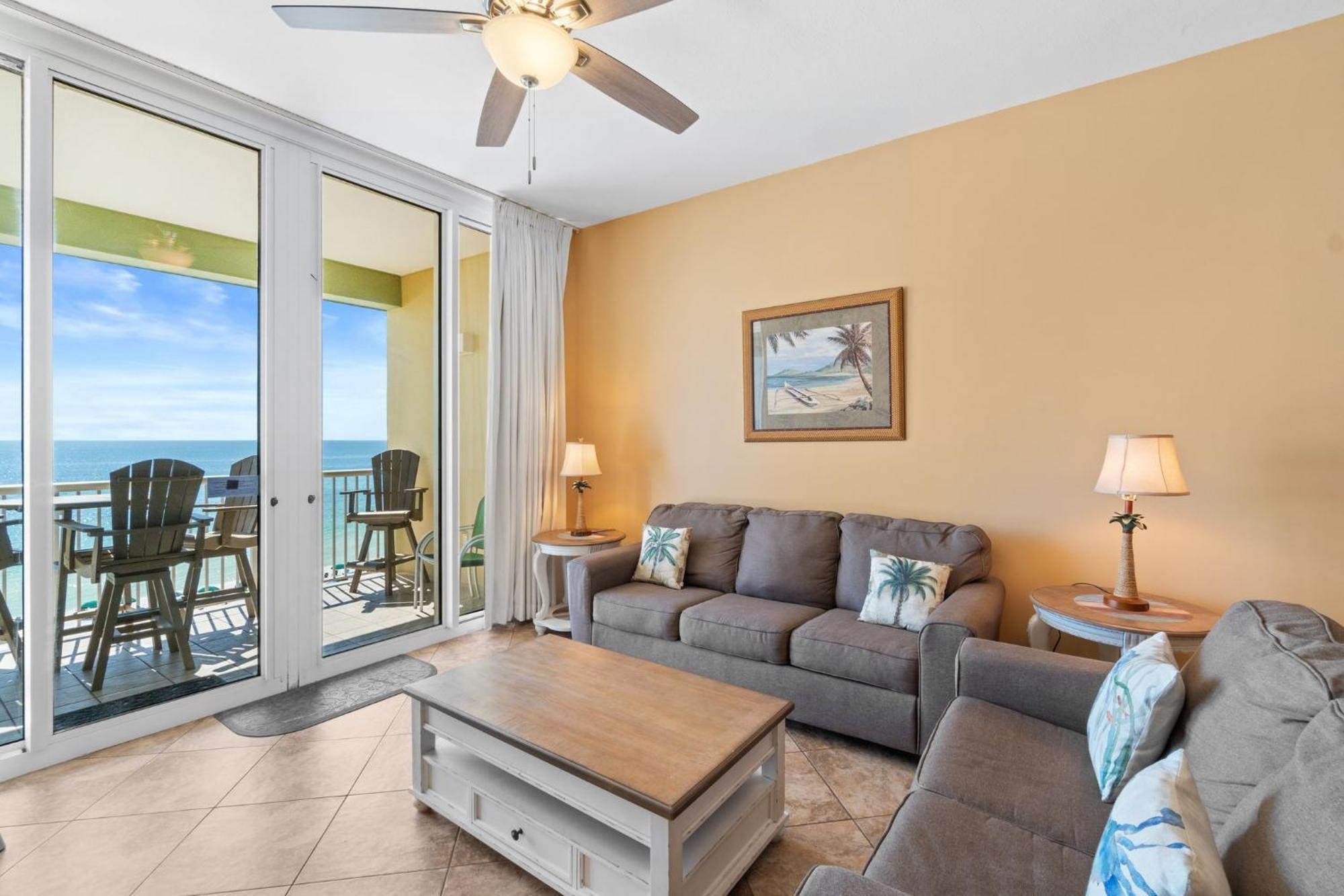 Gorgeous Dolphin Delight 616, Penthouse, Free Activities Included! Apartment *