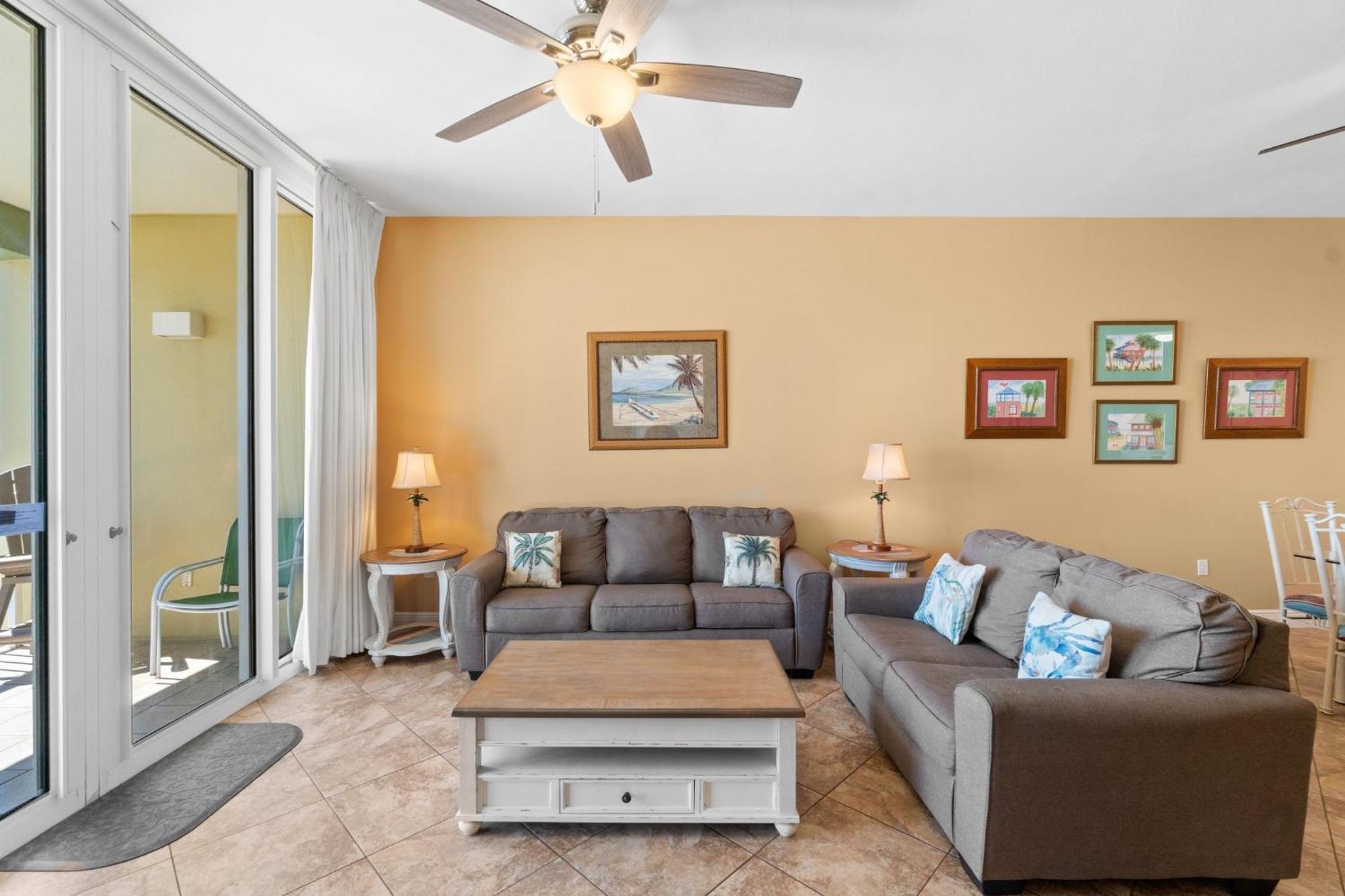 Gorgeous Dolphin Delight 616, Penthouse, Free Activities Included!