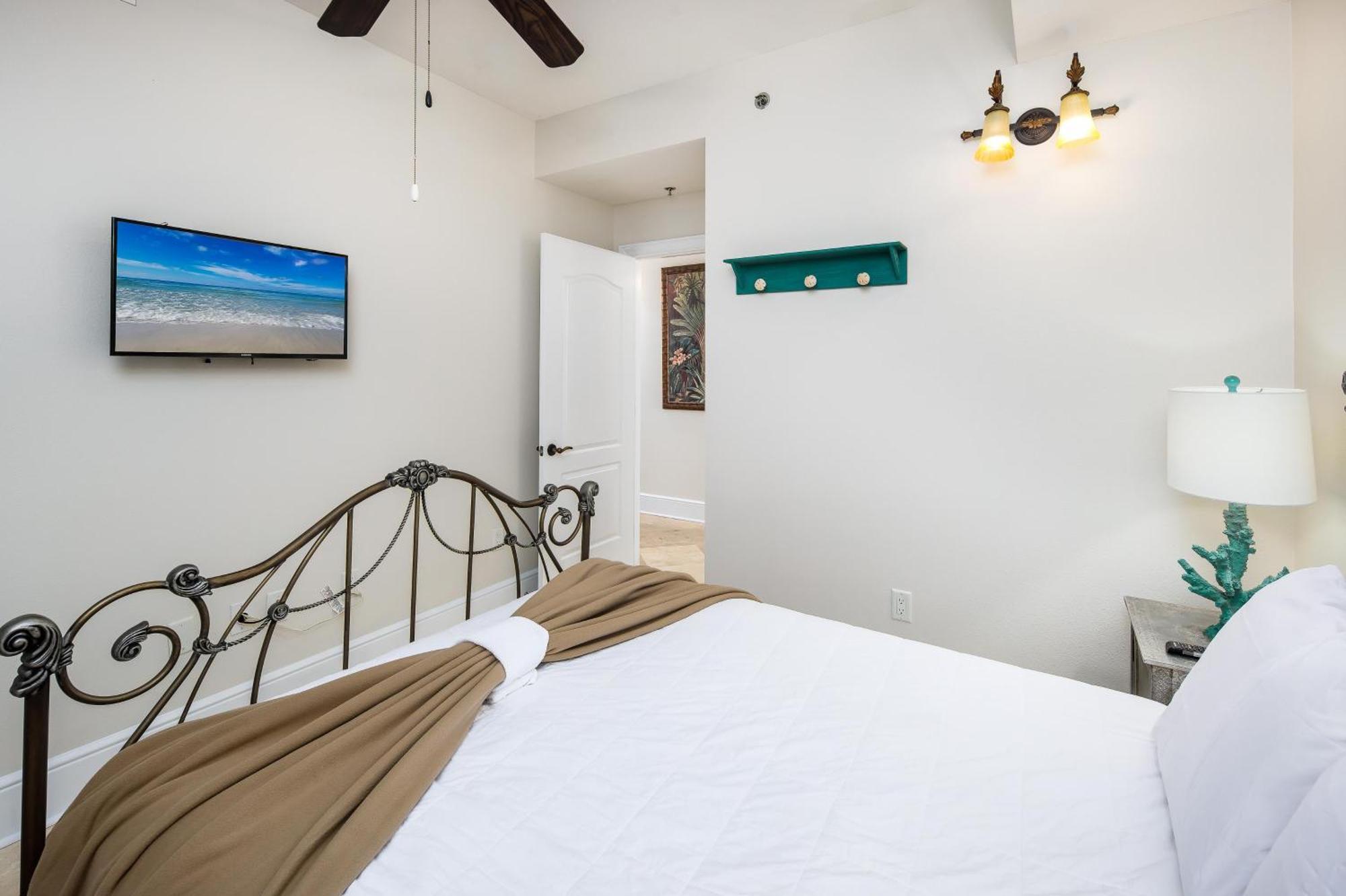 Bella Riva 108 - Golden Horizon Apartment