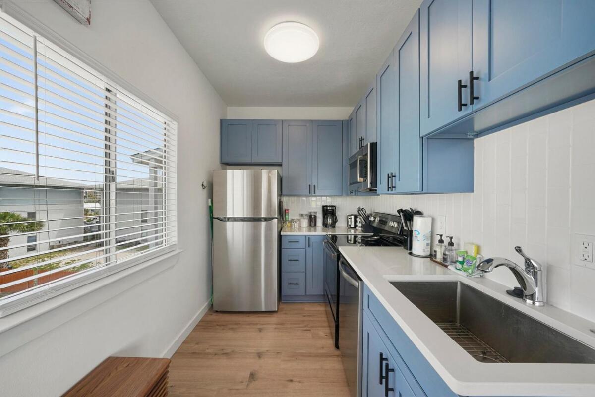 Gulf Paradise - 1br Oka Island Oasis For Couples Apartment