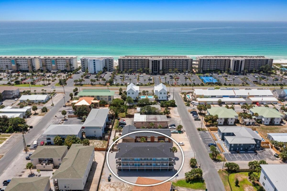 Gulf Paradise - 1br Oka Island Oasis For Couples