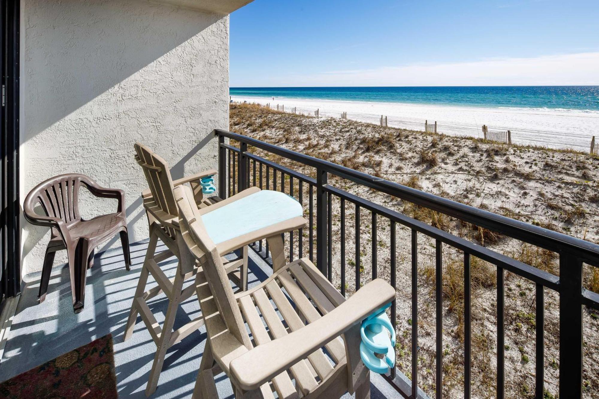 Nautilus 1202 - Gulf Front 1 Bedroom ! 2nd Floor Free Service March To October *