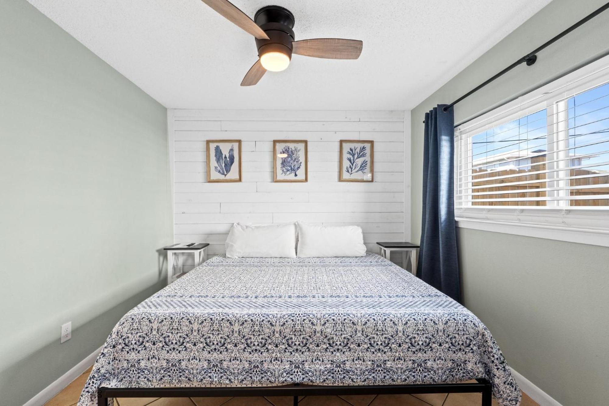 New! Coastal Cove! Dog Friendly, Free Activities Included! *