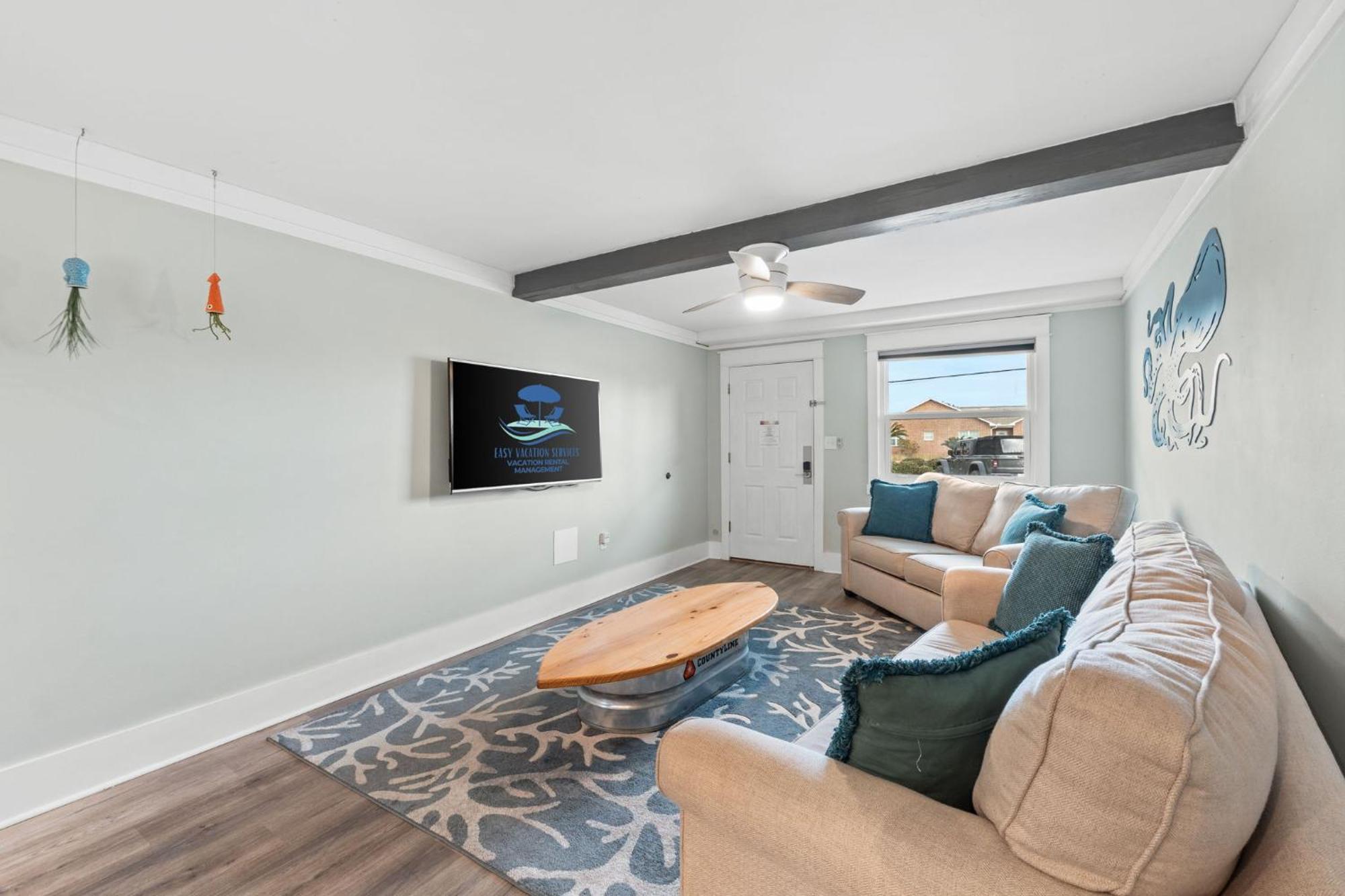 Apartment Fun, Beachtastic 107, Free Activities Included! *