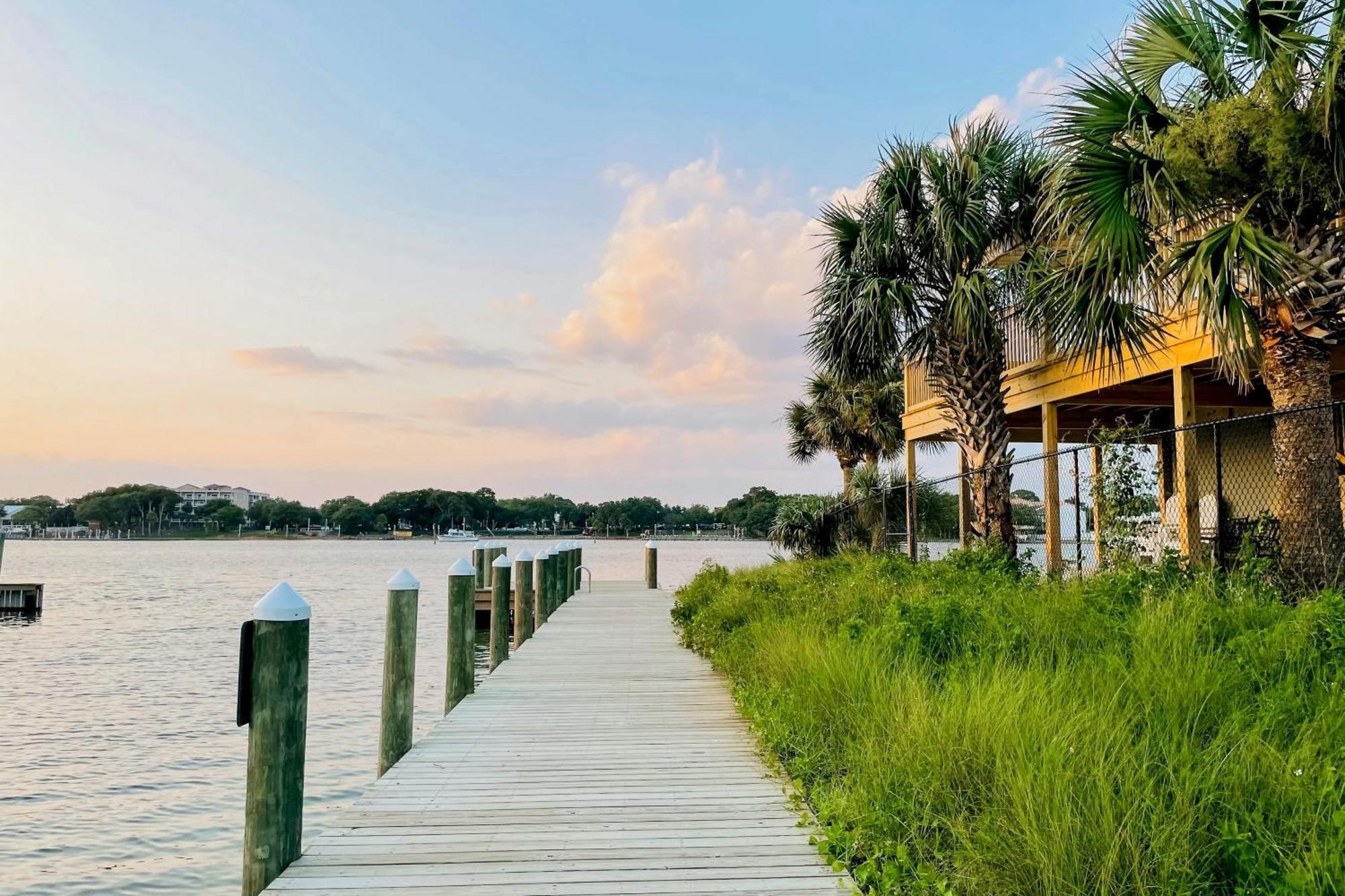 Island Gardens 303 * Fort Walton Beach
