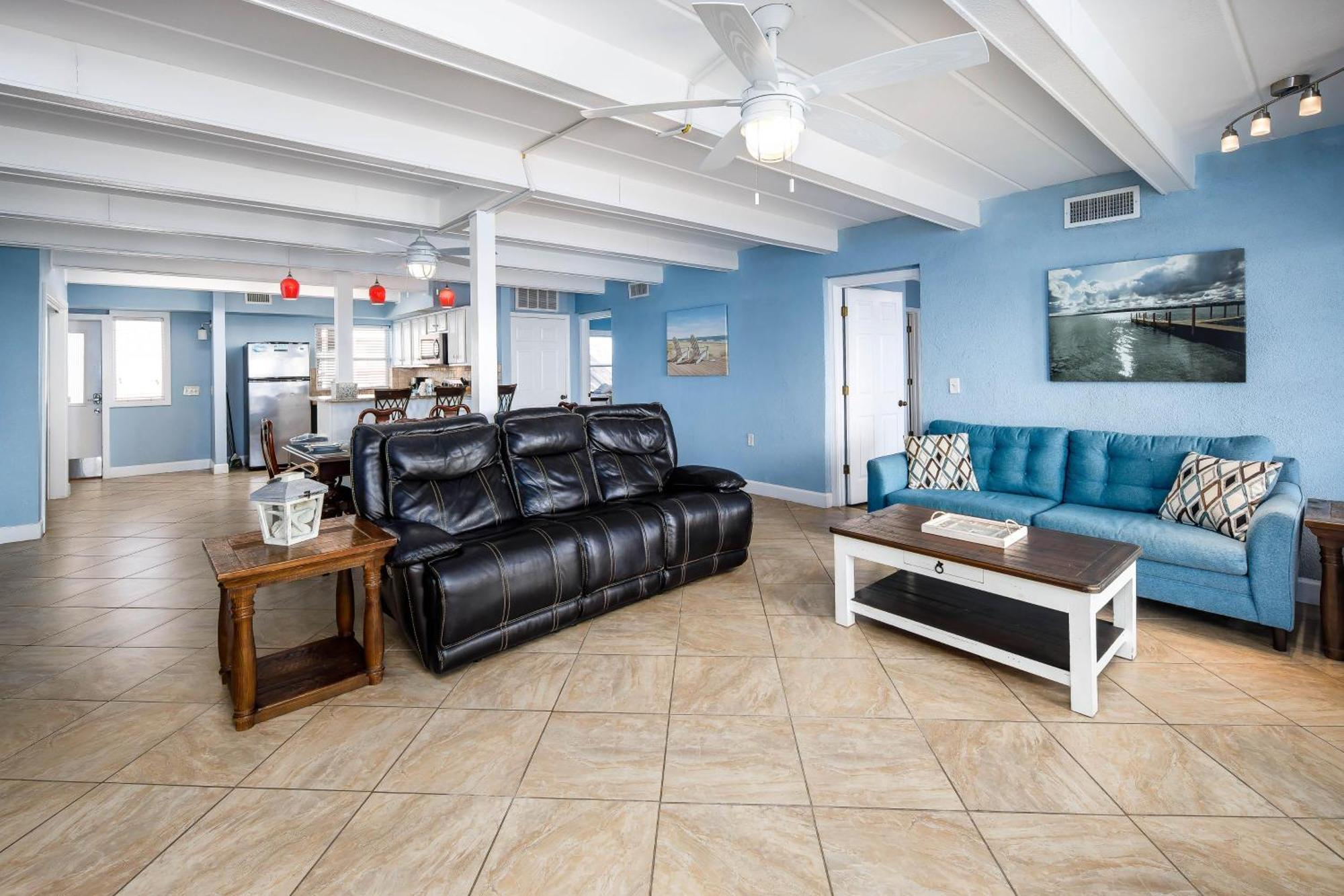 Coconut House B By Brooks And Shorey Resorts Holiday home *