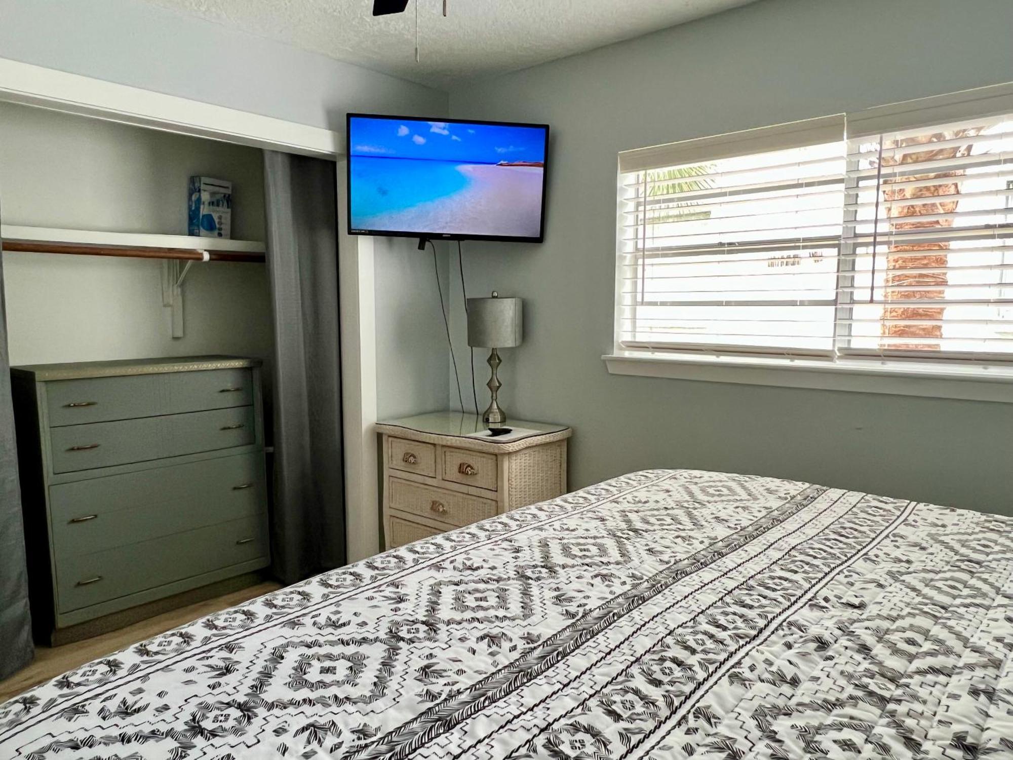 Waymar Isle 6 - Walk Holiday home