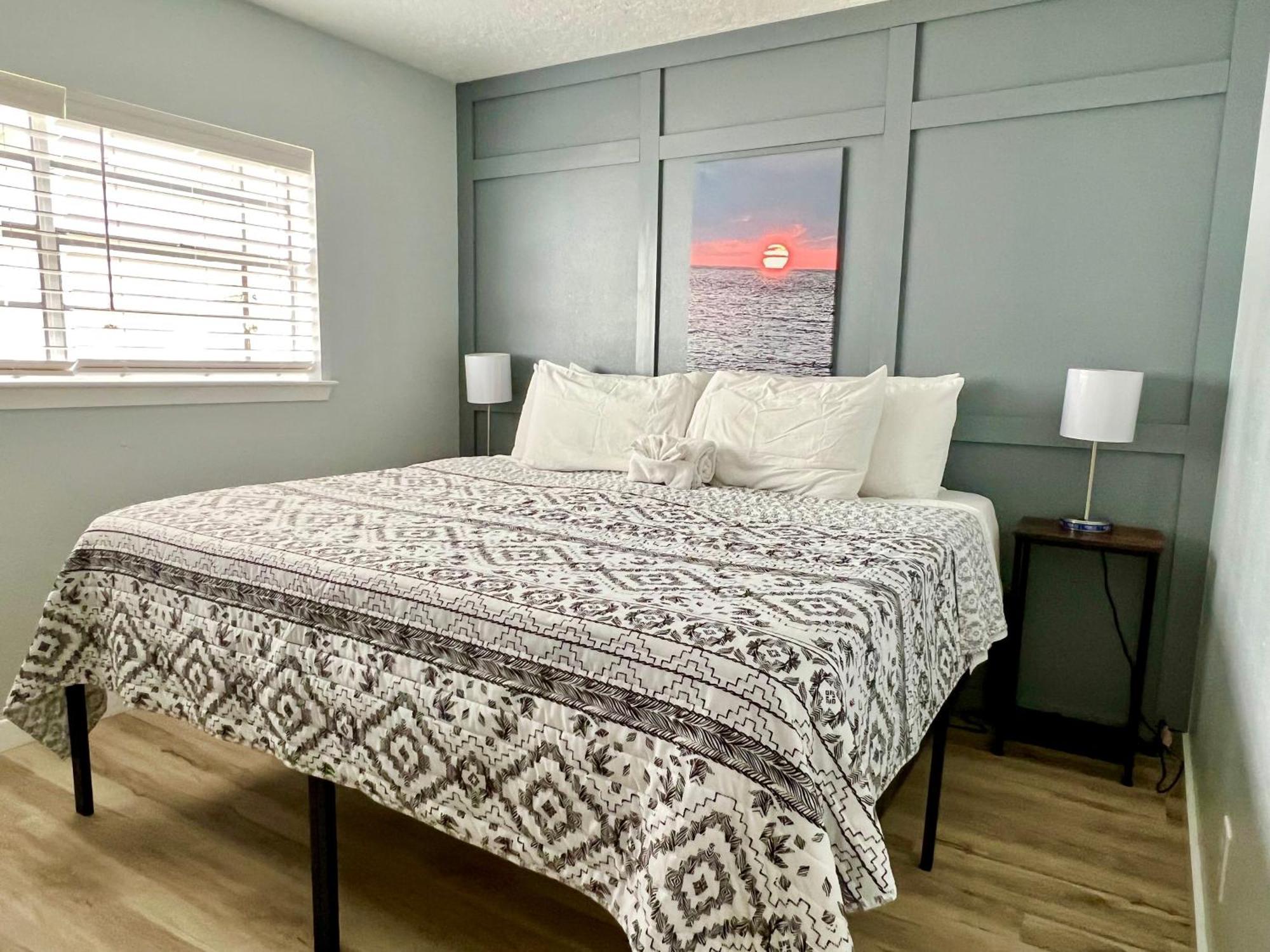 Waymar Isle 6 - Walk Holiday home
