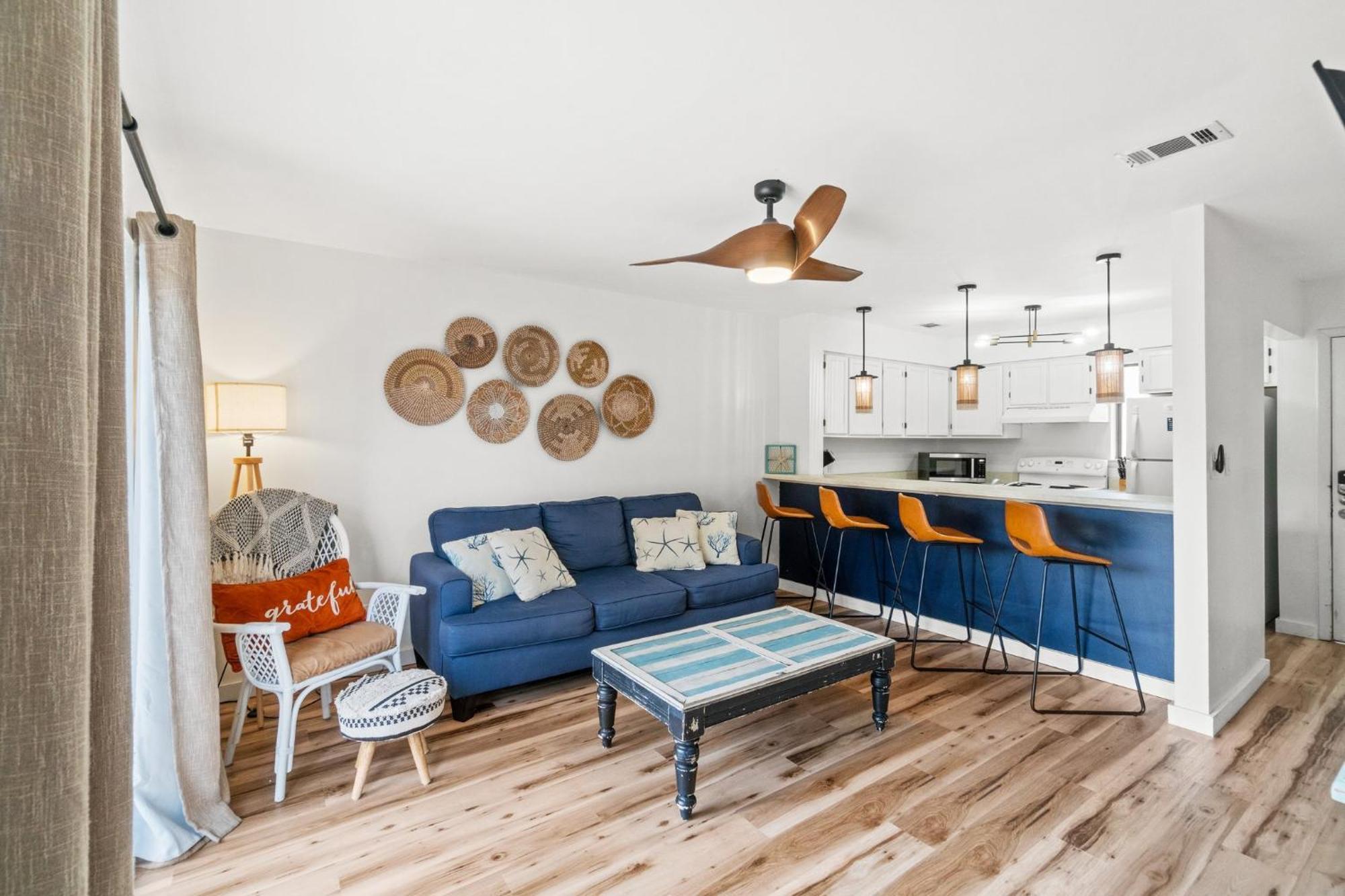 Bumble * Fort Walton Beach