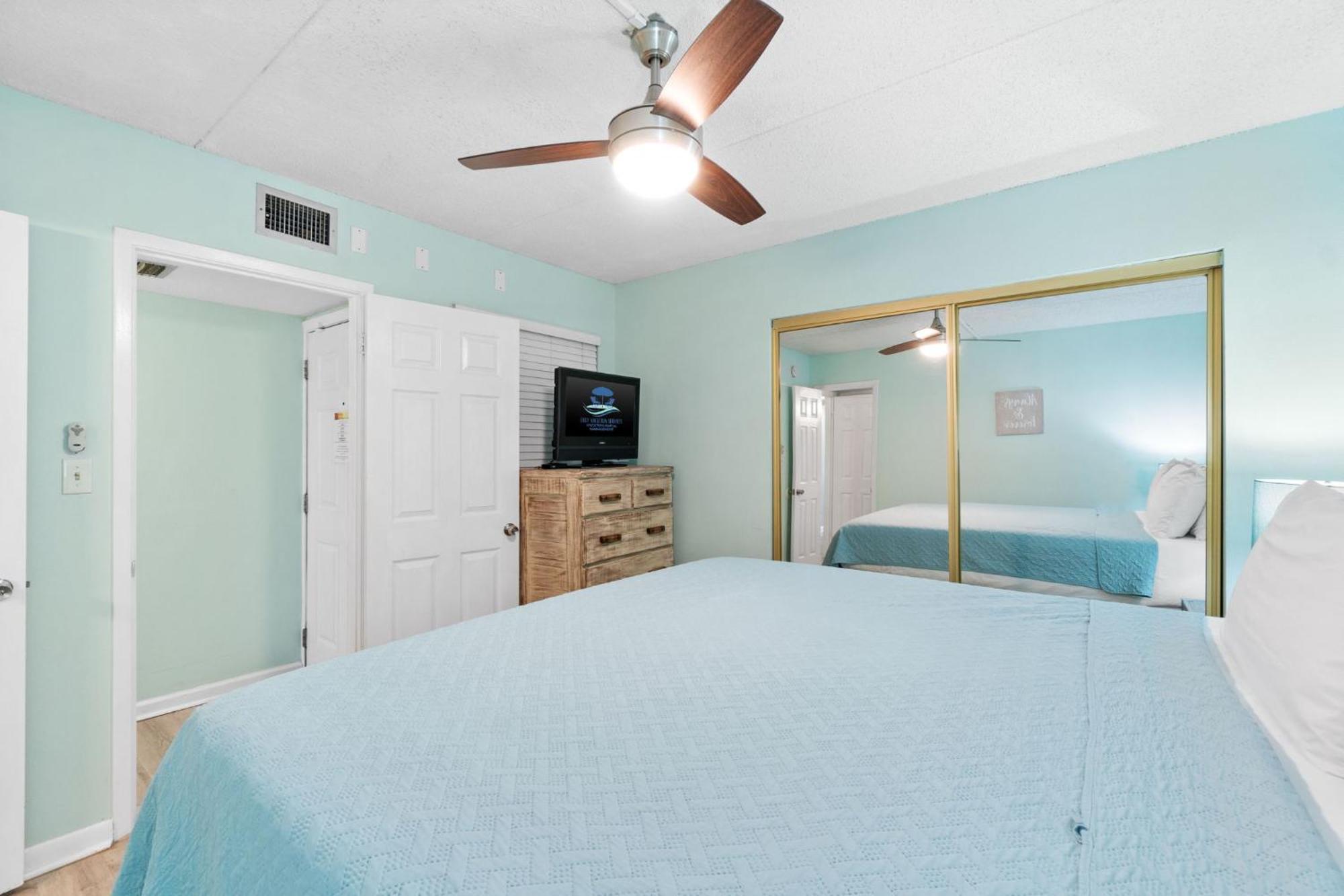 Island Echos 2a - Sugar Shores
