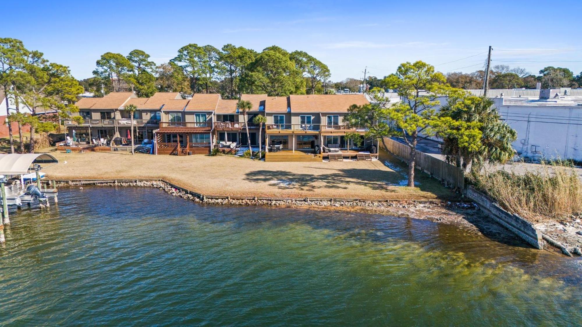 Bayou 563 - Turtle Cove 563, Free Activities Included! * Fort Walton Beach