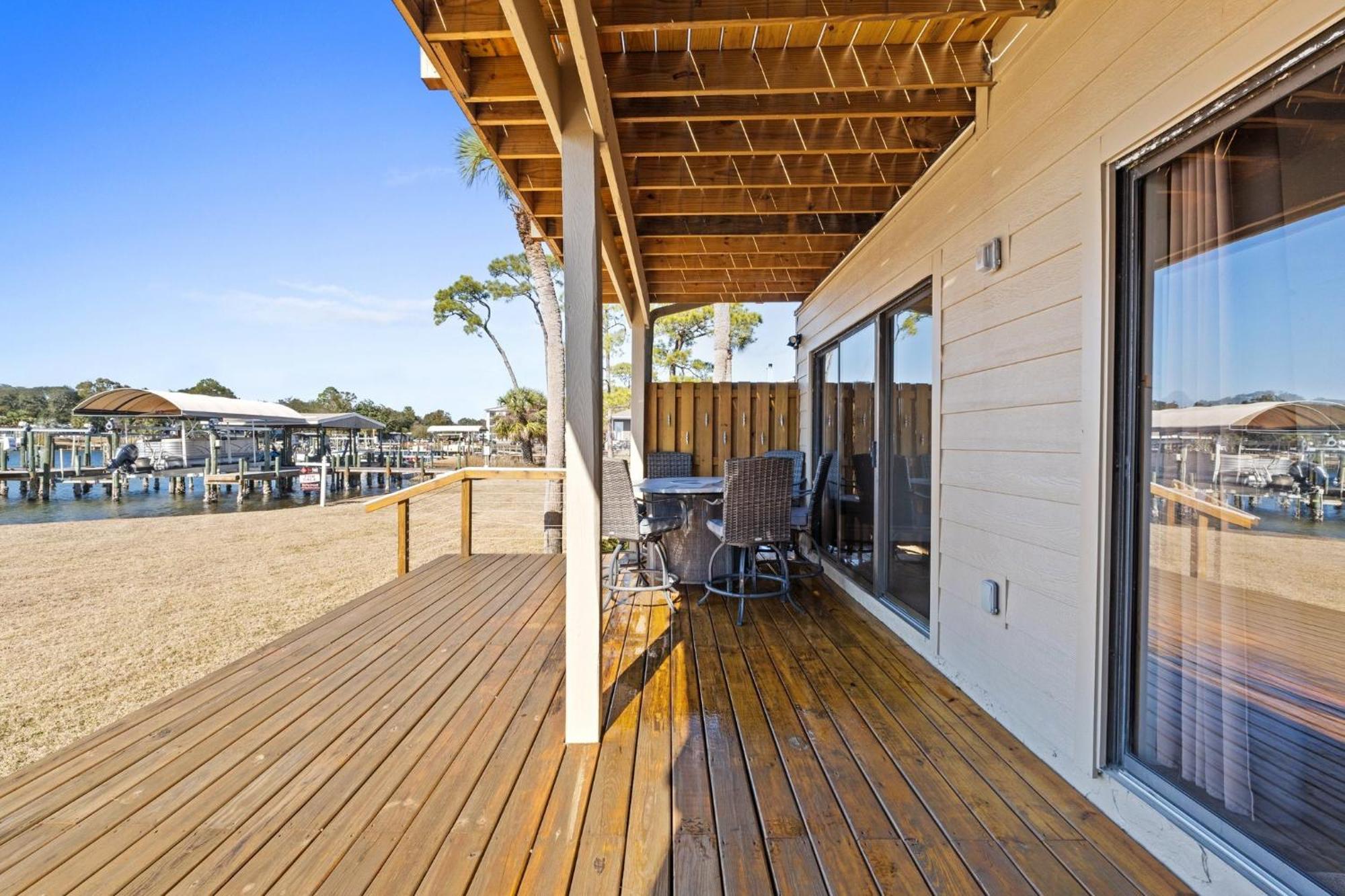 Bayou 563 - Turtle Cove 563, Free Activities Included! Apartment