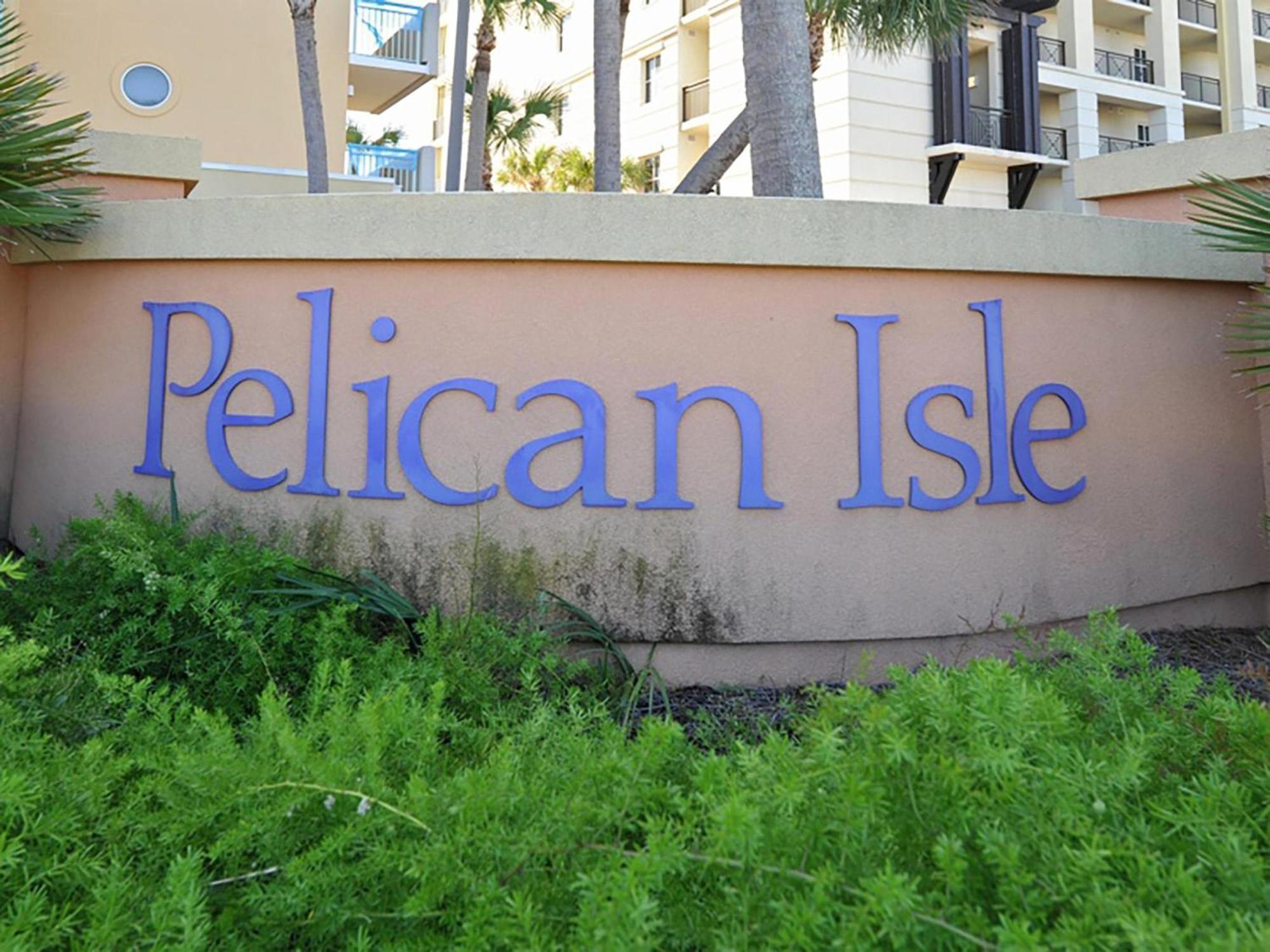 Pelican Isle 117 *