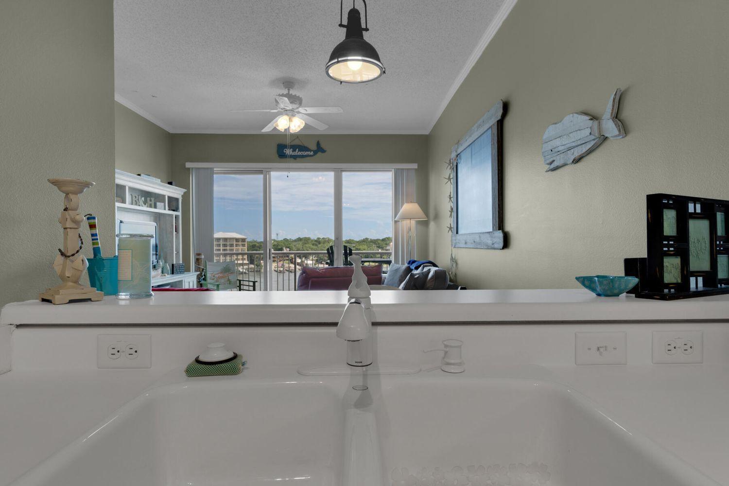 Palm Court Yacht Club 604 Sound View & Access Fort Walton Beach