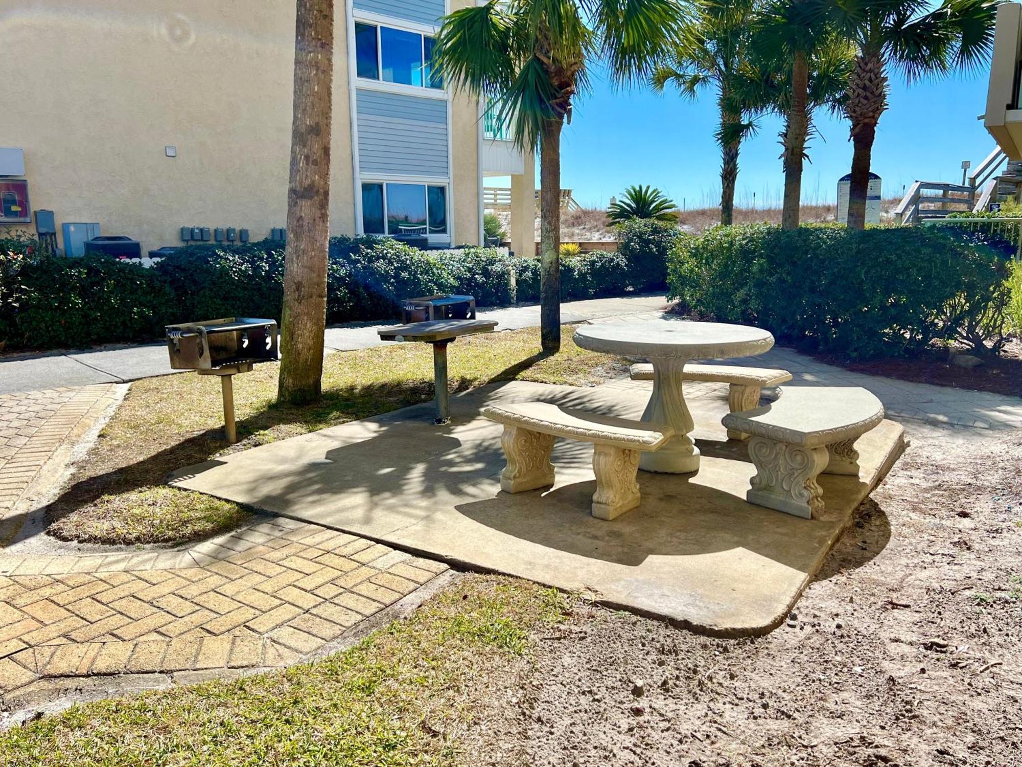 Pelican Isle 113 - Salty Seahorse Holiday home