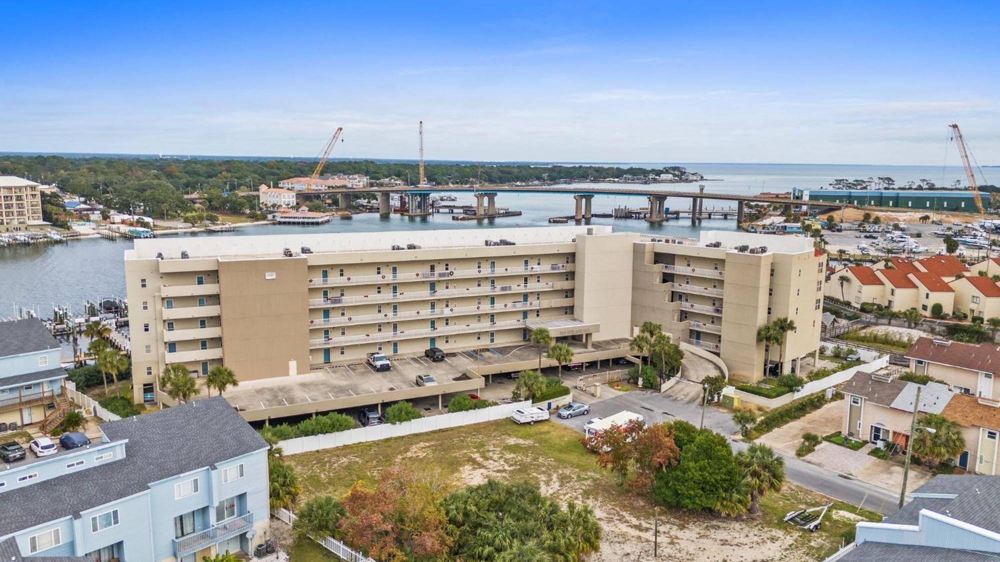 Holiday home Palm Court Yacht Club 603