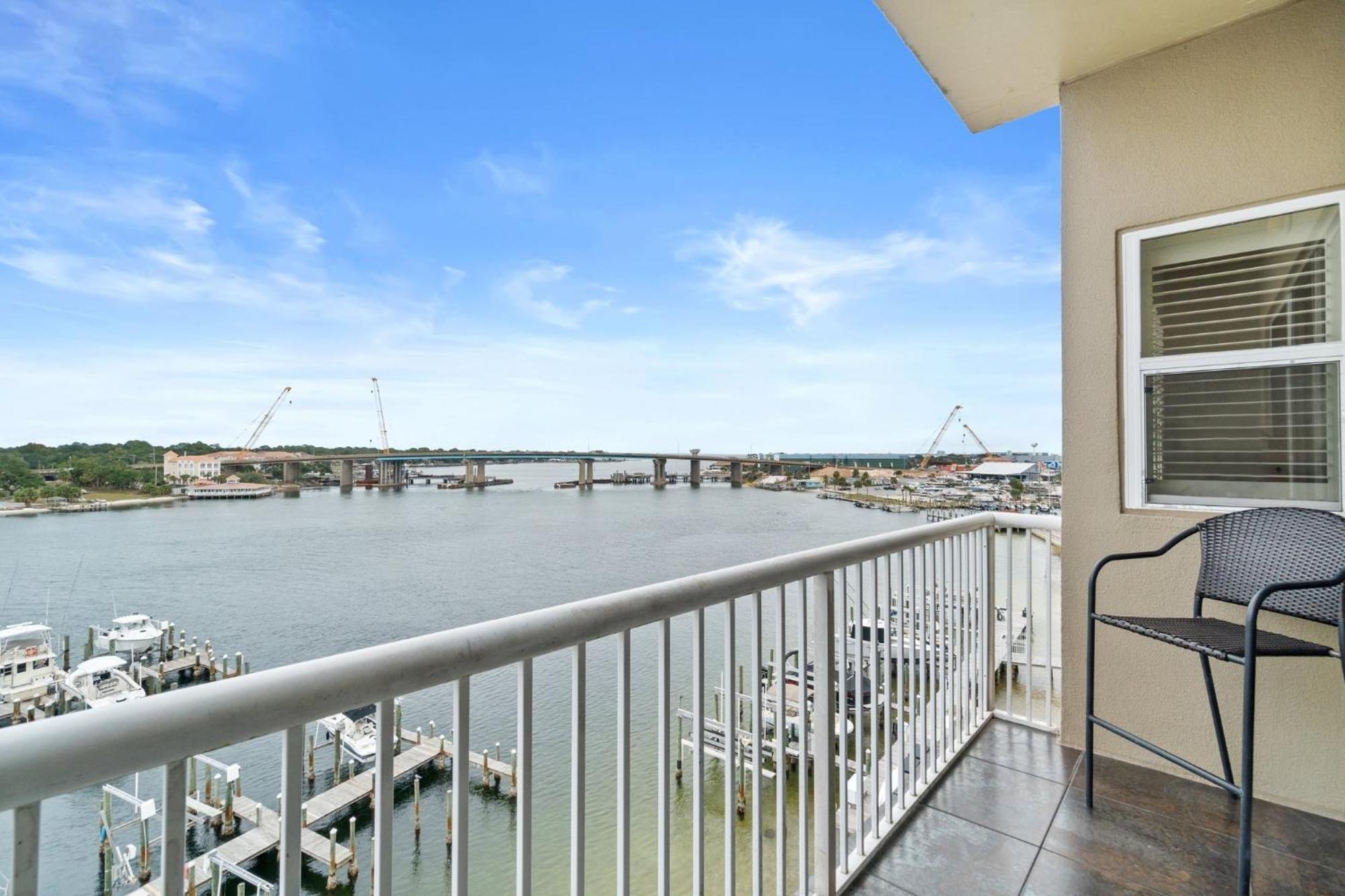 Palm Court Yacht Club 603 Holiday home
