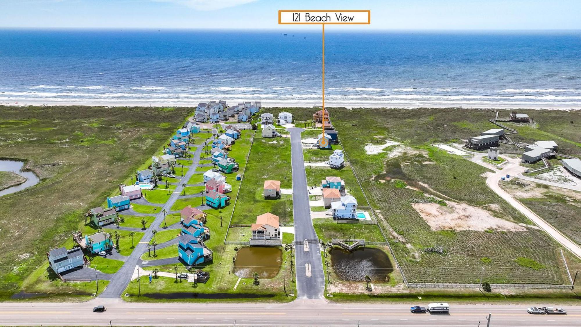 Shore Beats Work- Ocean Views & Elevator Holiday home