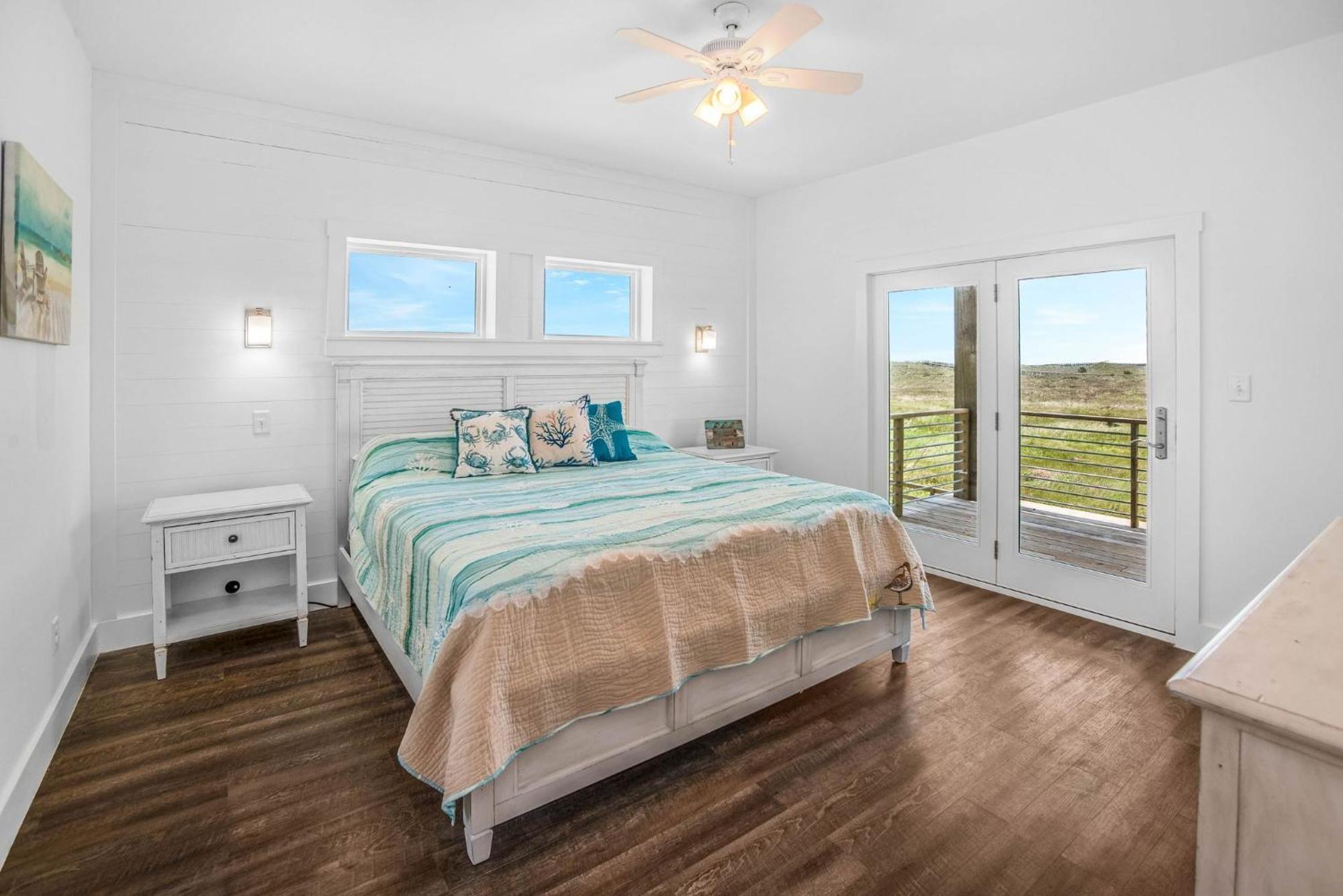 Shore Beats Work- Ocean Views & Elevator Holiday home Fort Walton Beach