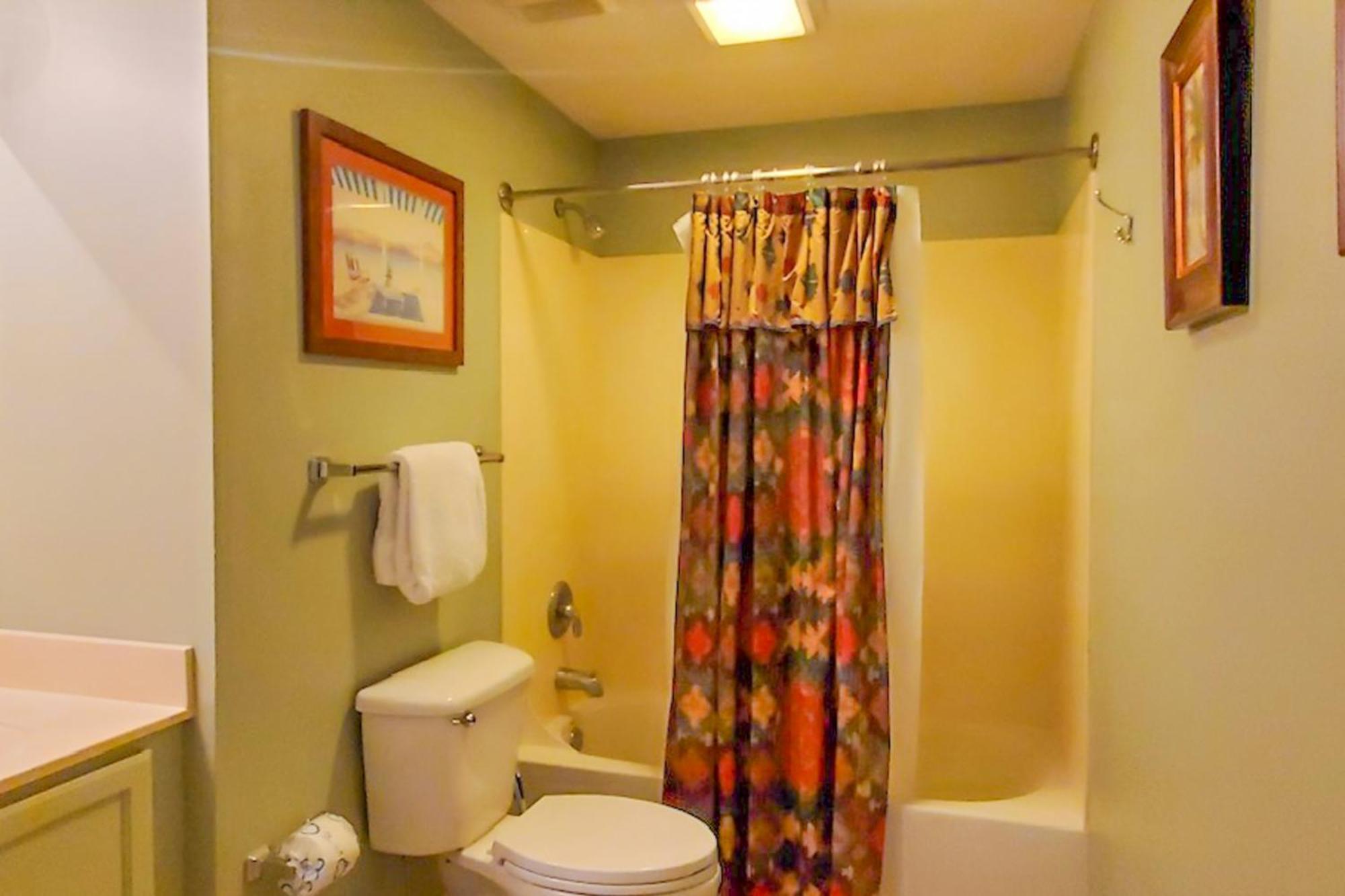 Waters Edge 314 Apartment