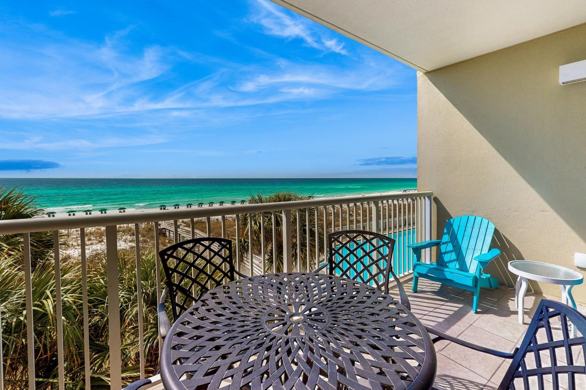 Waters Edge 316 Apartment