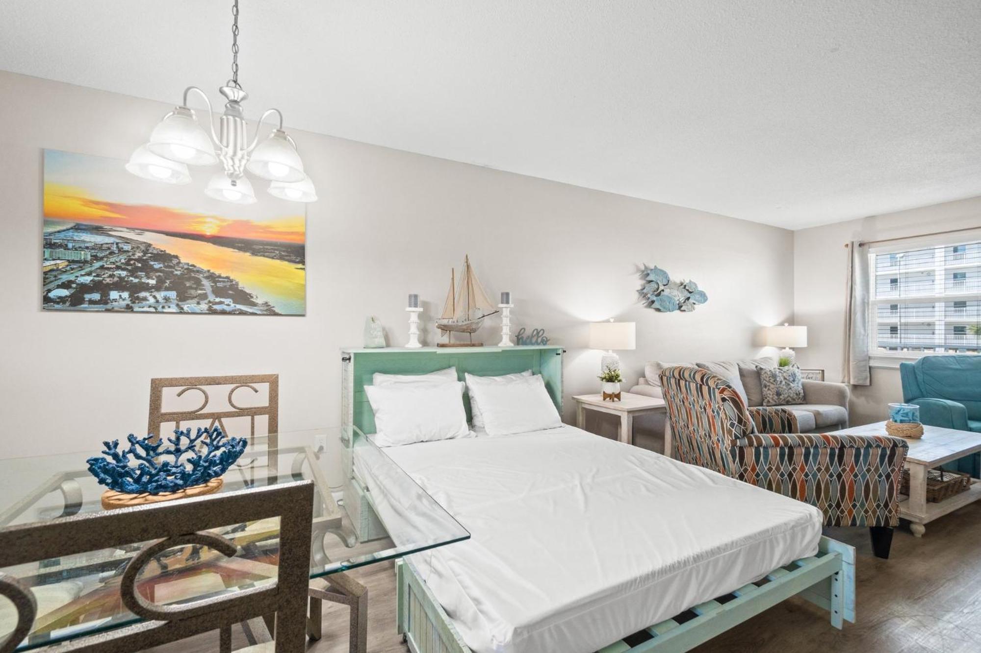 Lovely, Playa Viva 220, Free Activities Included! Apartment *