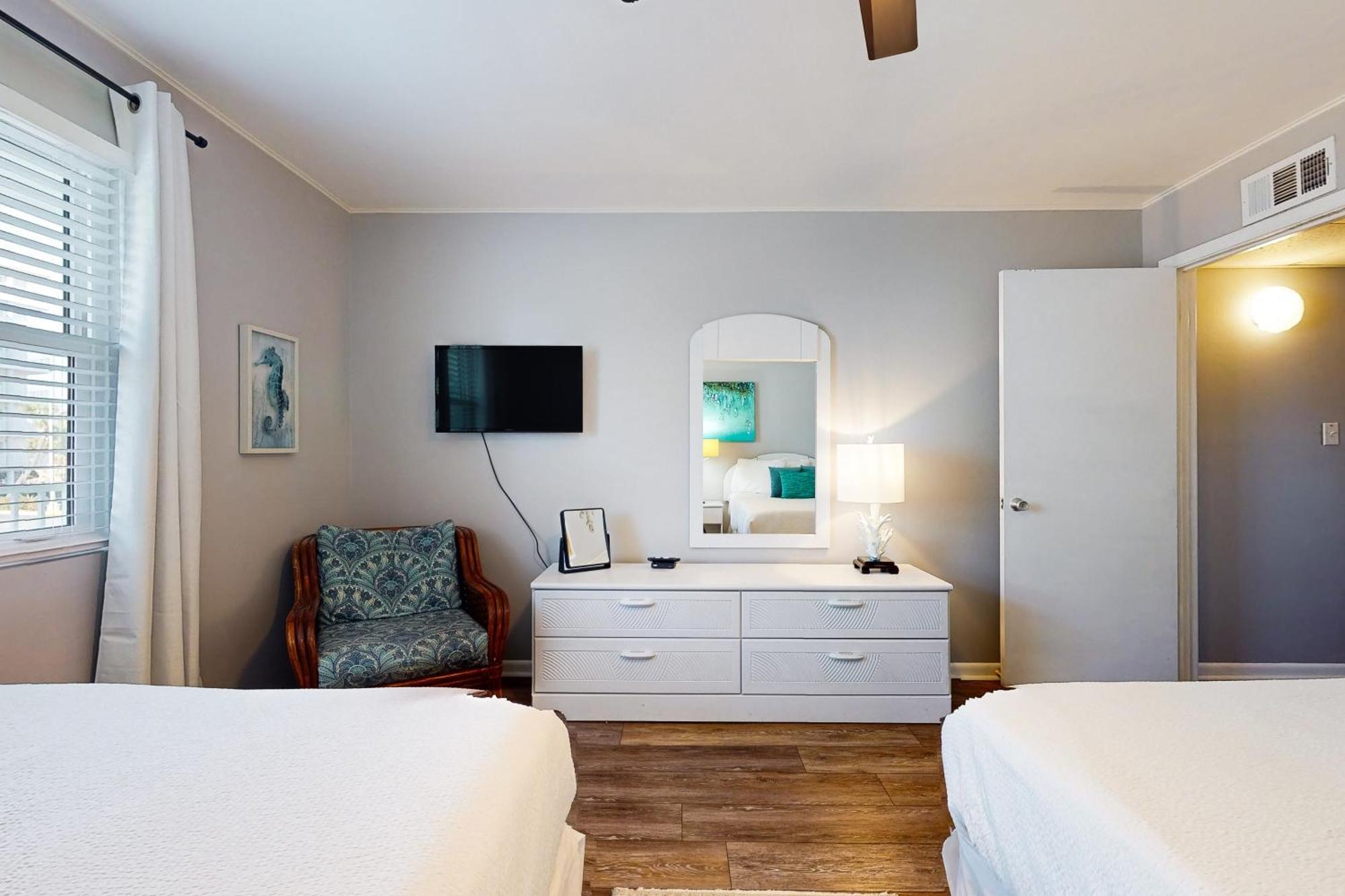Venus, Unit 215b Fort Walton Beach