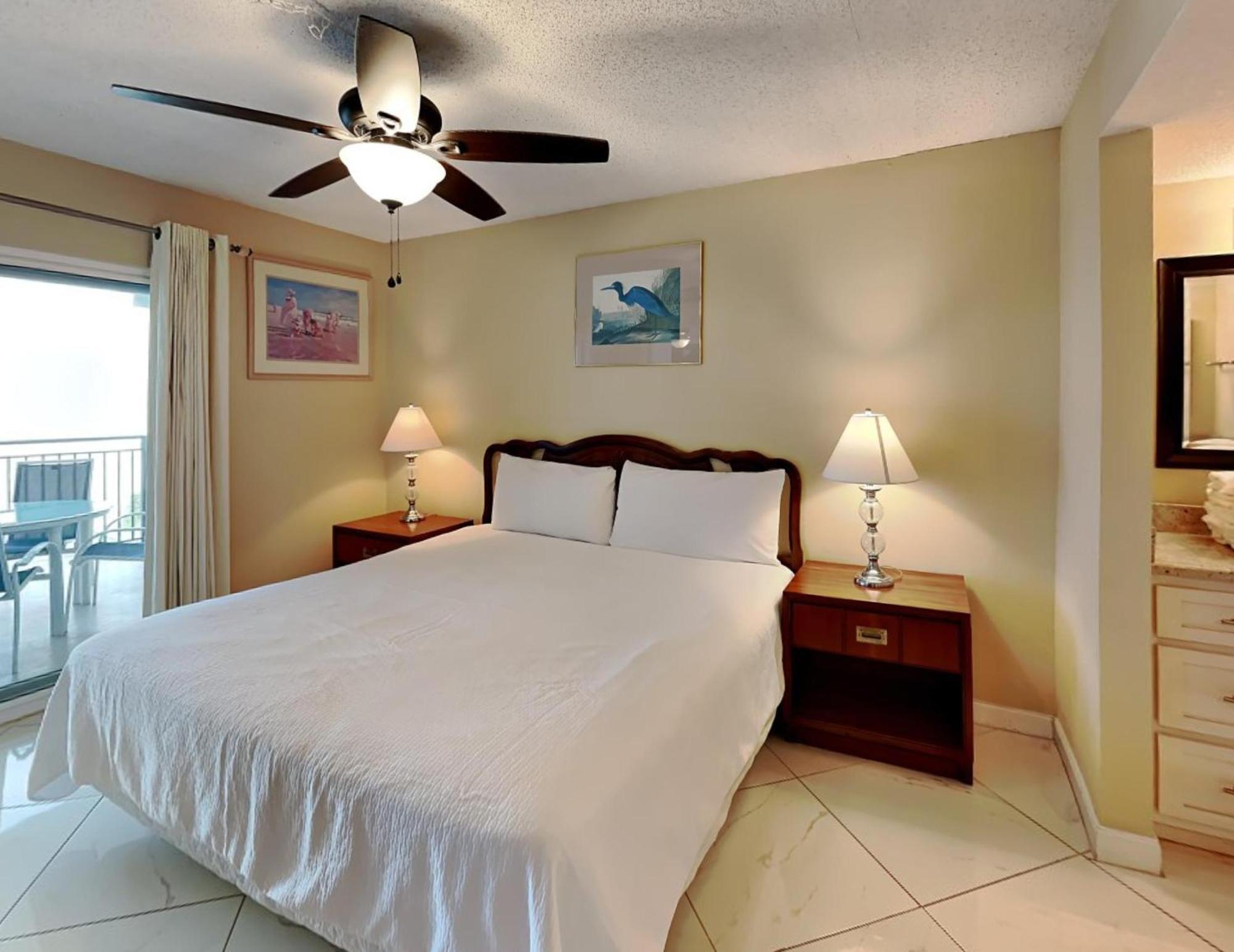 Emerald Isle Walton 502 Apartment *