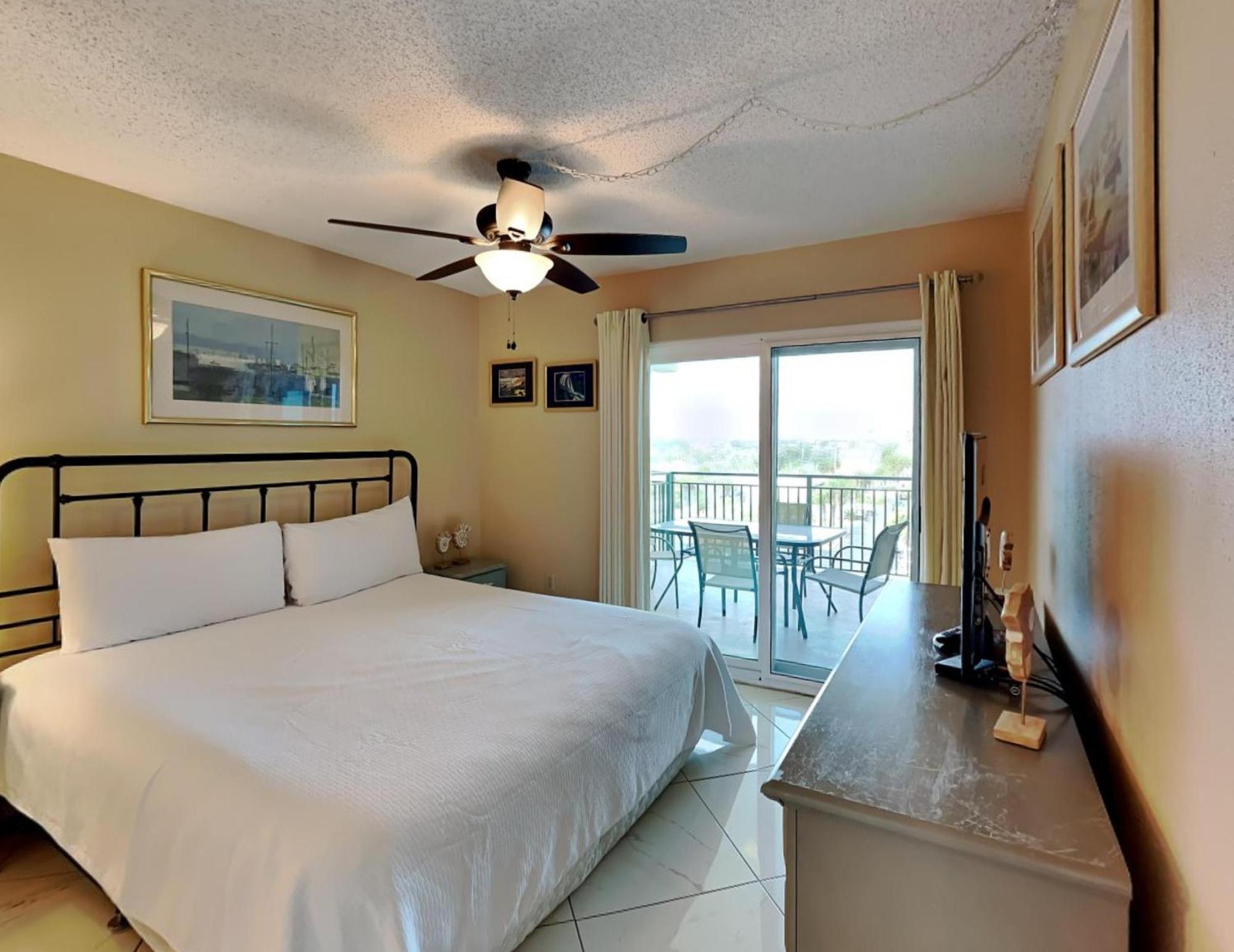 Apartment Emerald Isle Walton 502 *