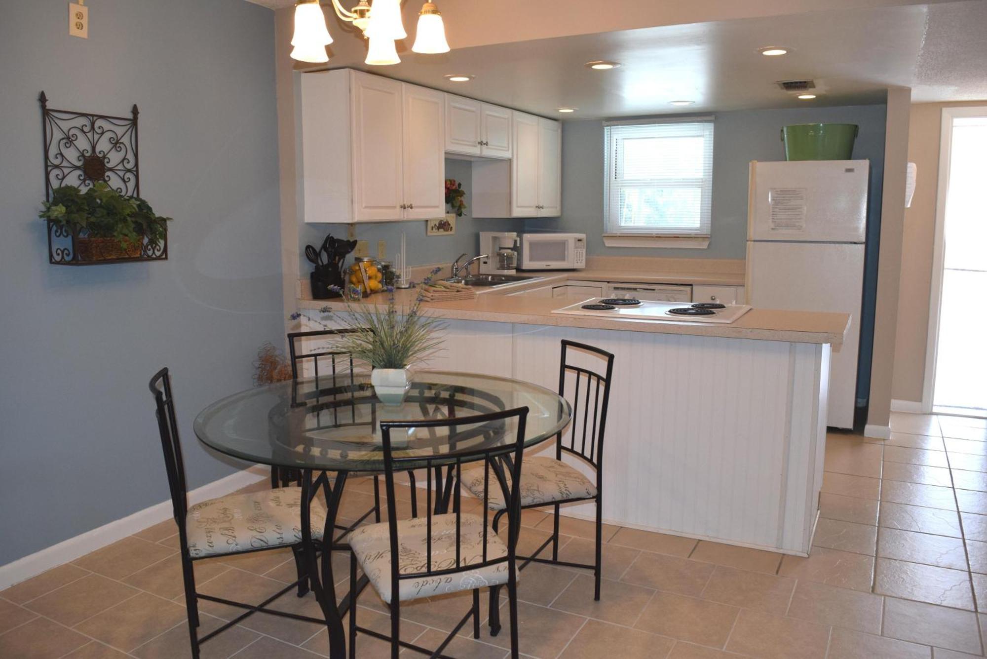 Emerald Isle 105 By Alicia Hollis Open Now Holiday home