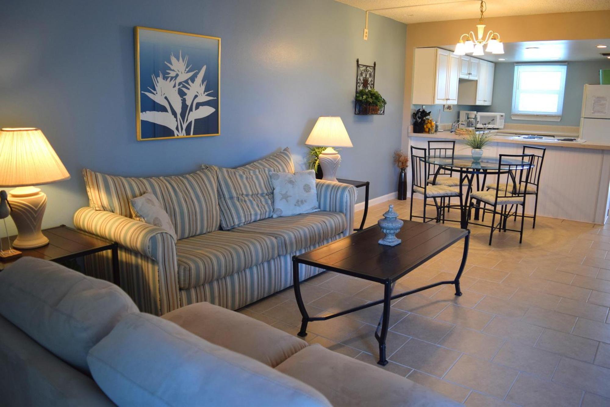 Emerald Isle 105 By Alicia Hollis Open Now * Fort Walton Beach