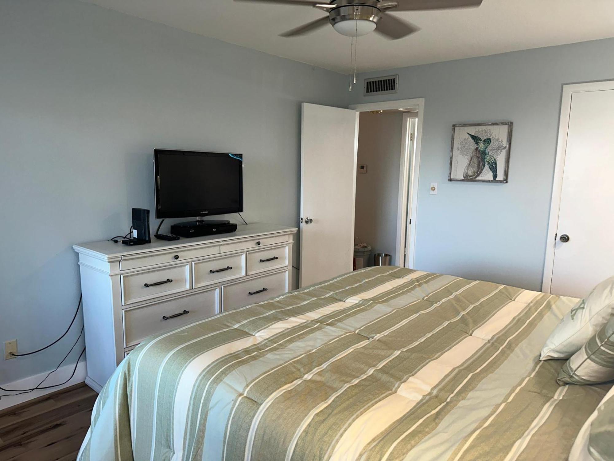 El Matador 245 By Alicia Hollis Open Now Fort Walton Beach