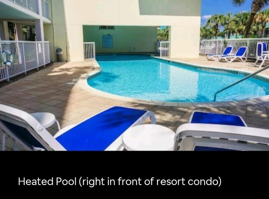 Paradise Right Outside Your Door Aparthotel *