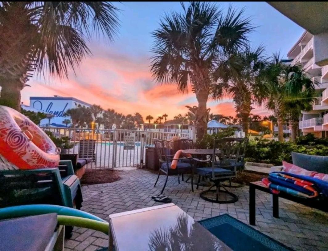 Paradise Right Outside Your Door * Fort Walton Beach