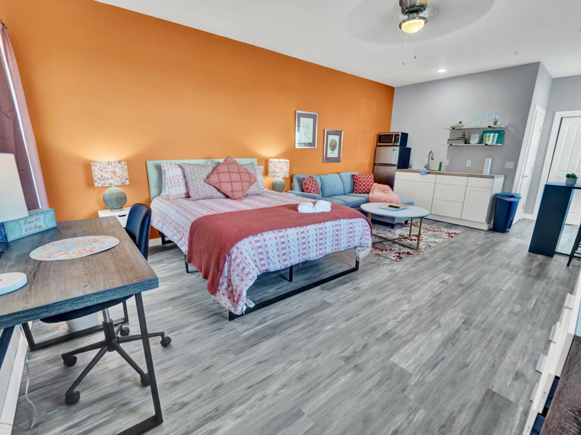 Coral Reef Beautifully Decorated And Close 2 Bch Apartment Fort Walton Beach