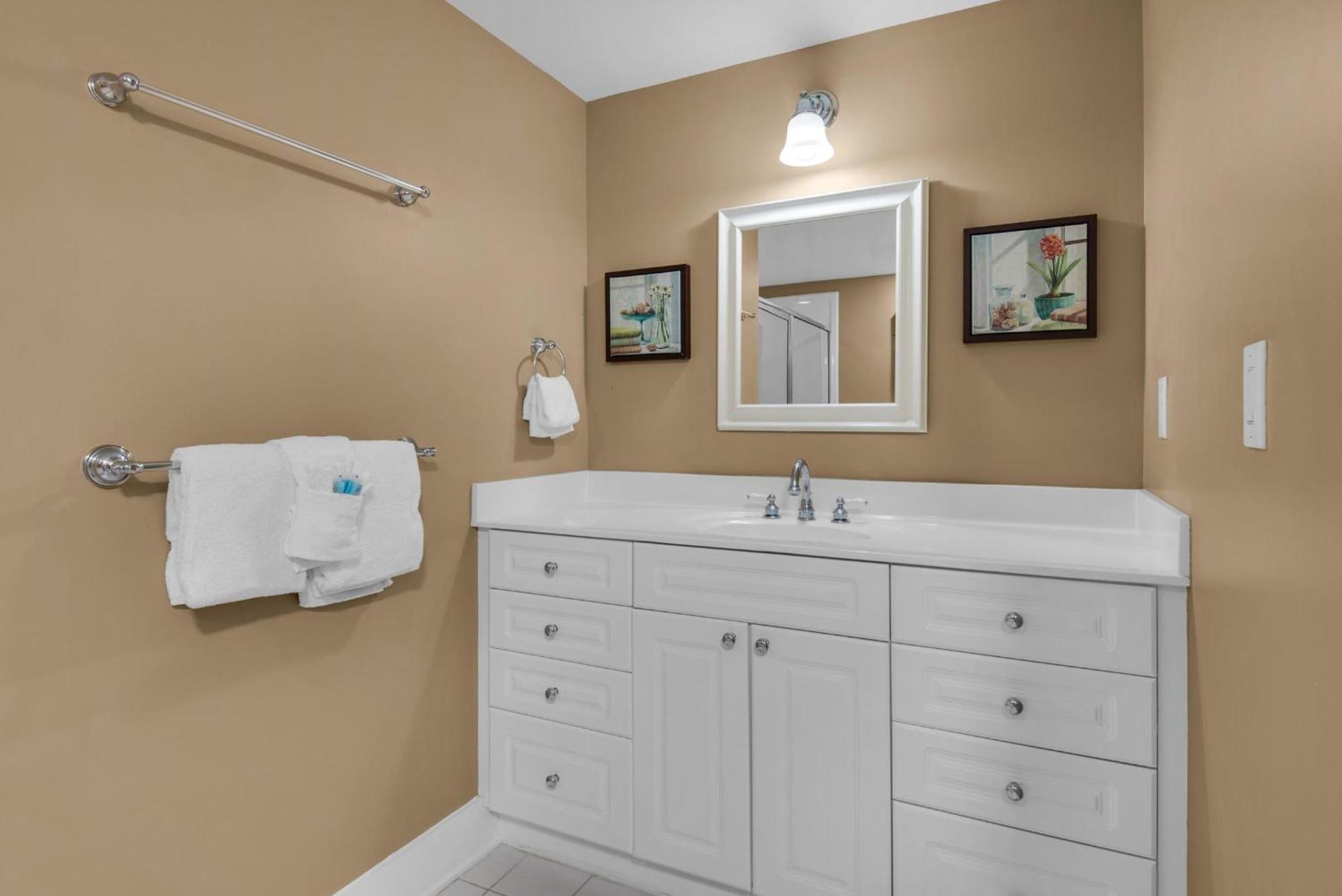 Waterscape 425-a * Fort Walton Beach