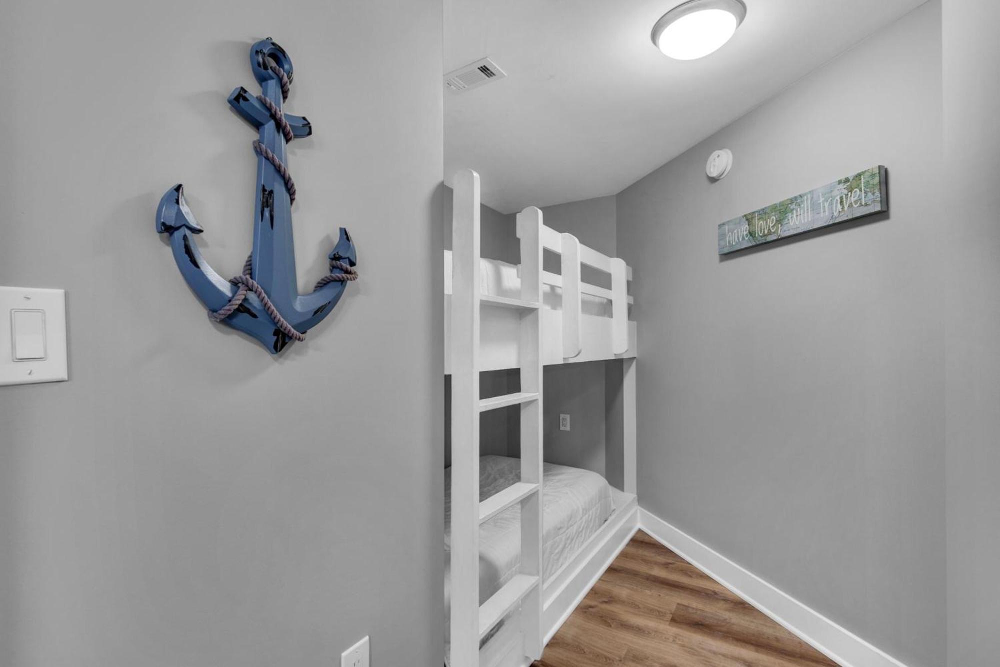 Waterscape 425-a Apartment