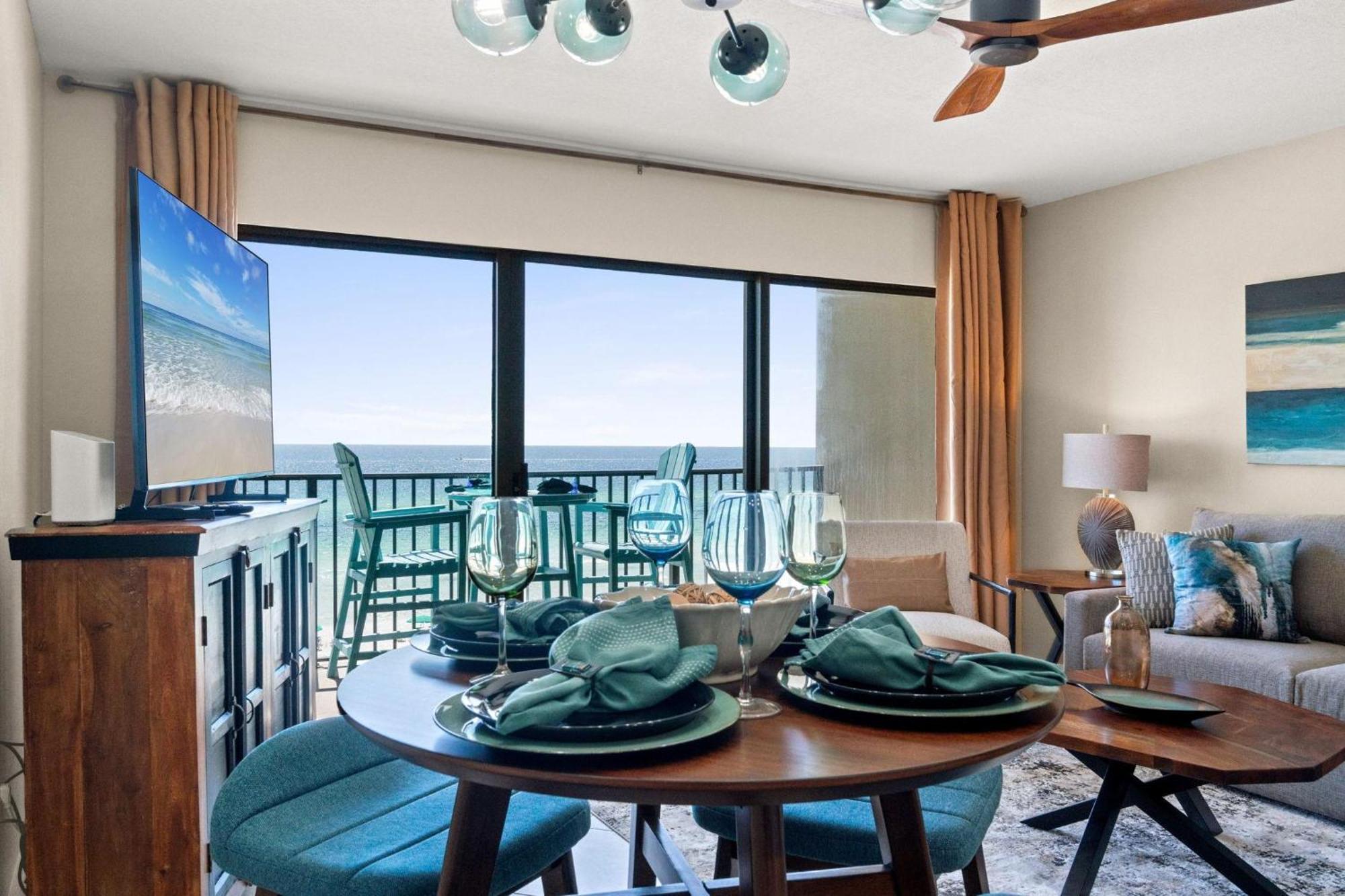 Emerald Towers West 4004 - The Sunset Escape Apartment *