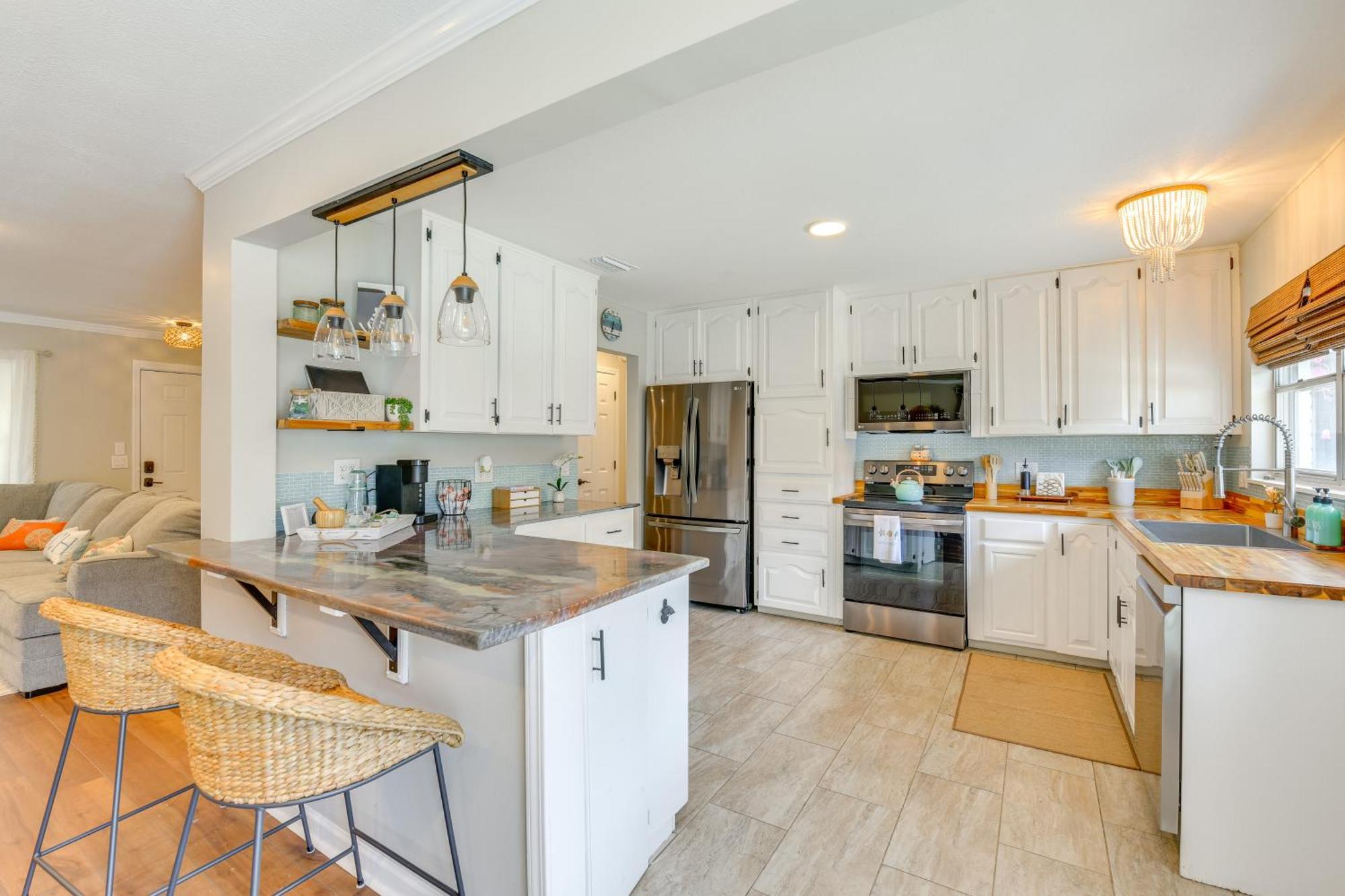 Holiday home 2 Mi To Shore Modern Retreat In Walton *