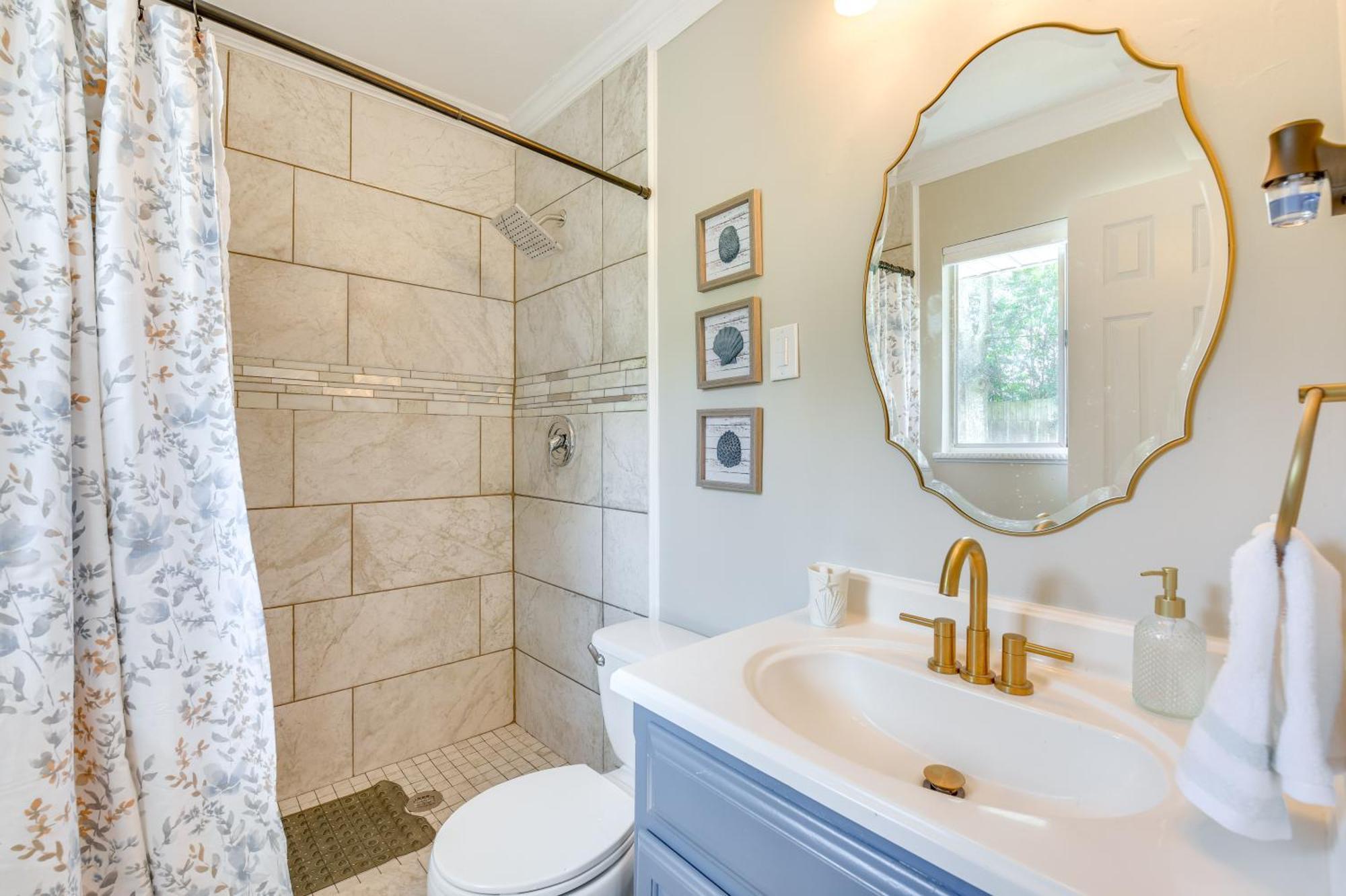 Holiday home 2 Mi To Shore Modern Retreat In Walton