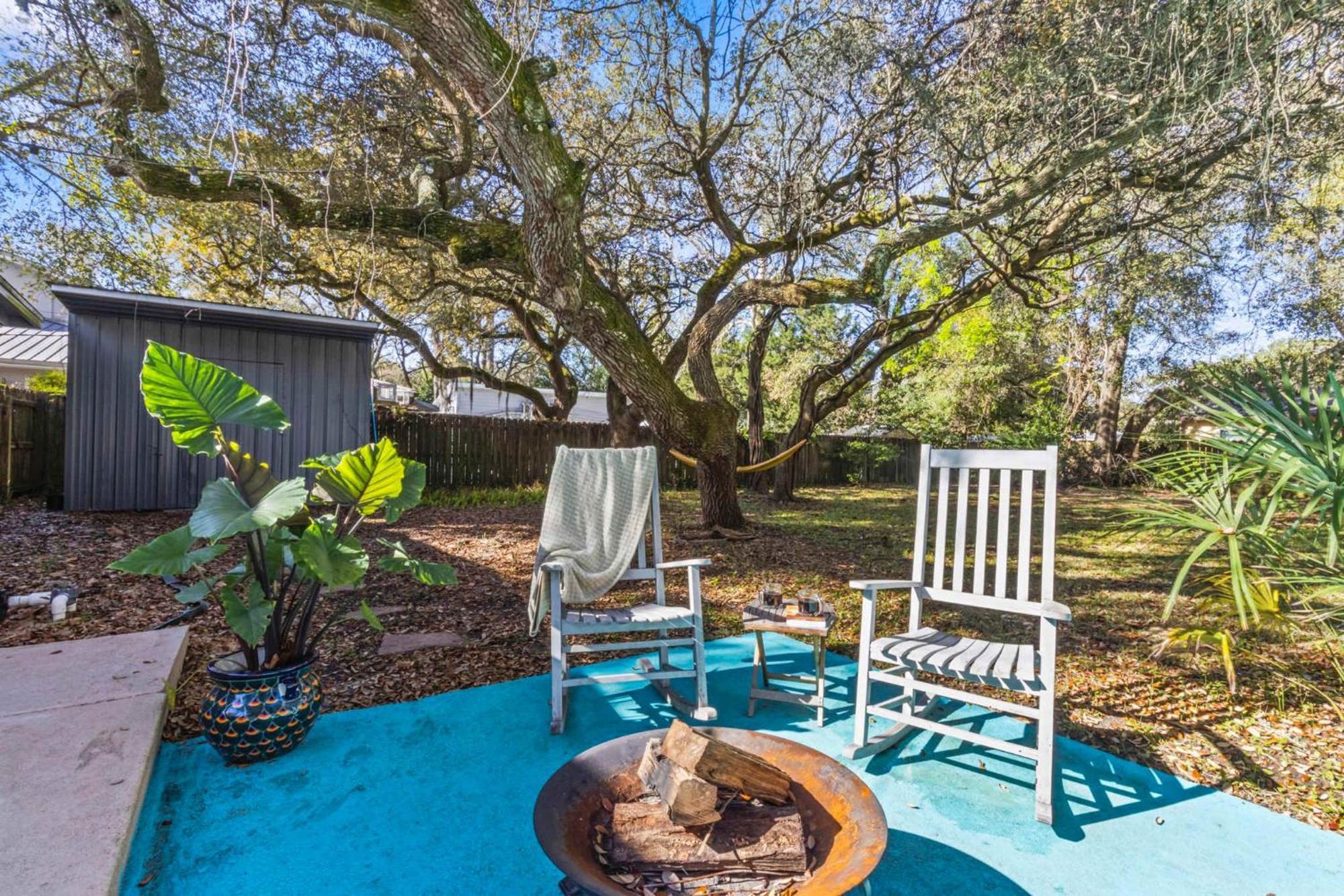4br W Private Pool & Fire Pit - 2 Mi To Holiday home *