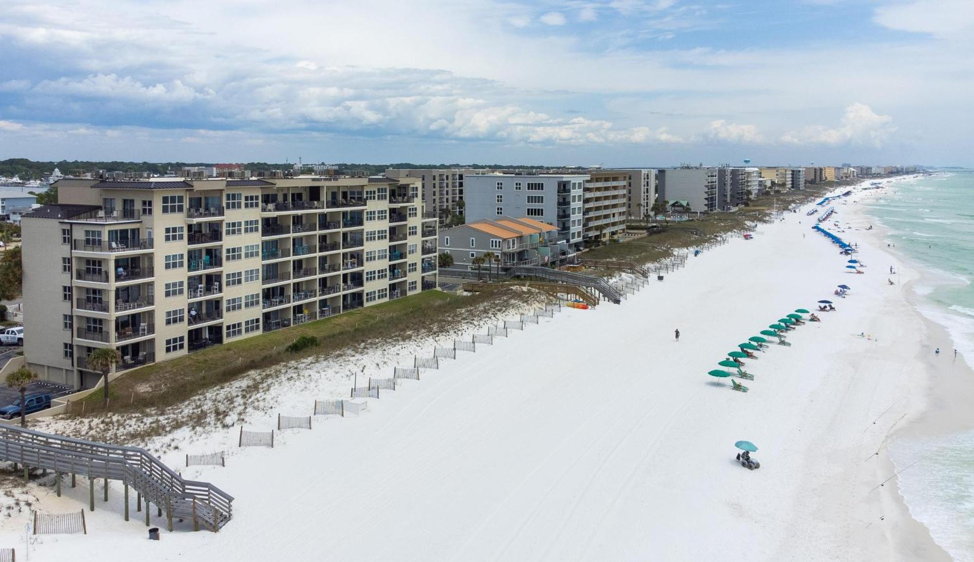 Emerald Towers West 1006 - Breezy Beachcomber Apartment *