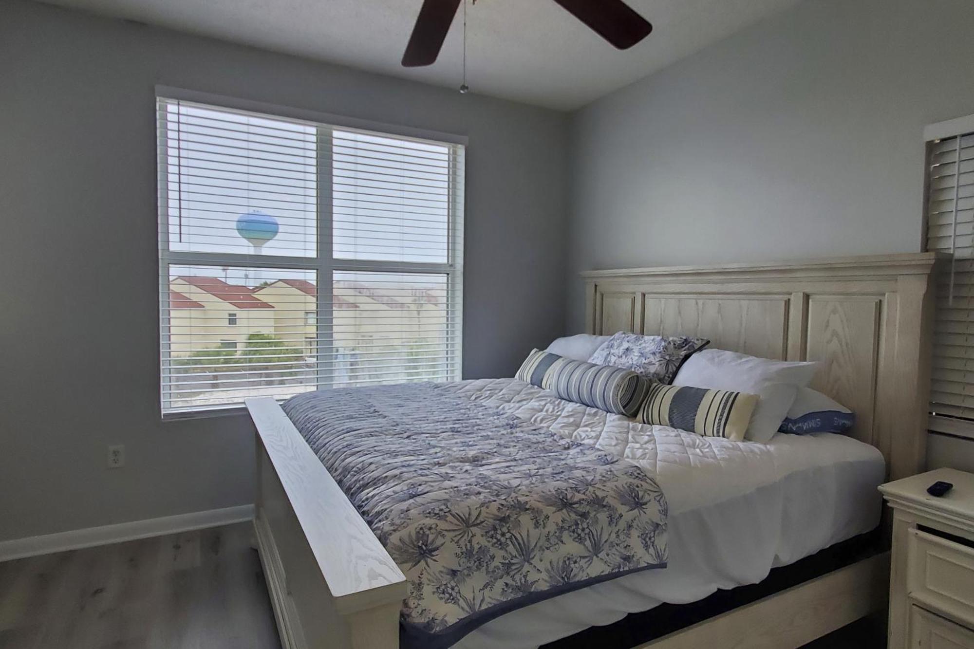 Palm Court Yacht Club 312-b - 2 Bed Apartment Fort Walton Beach
