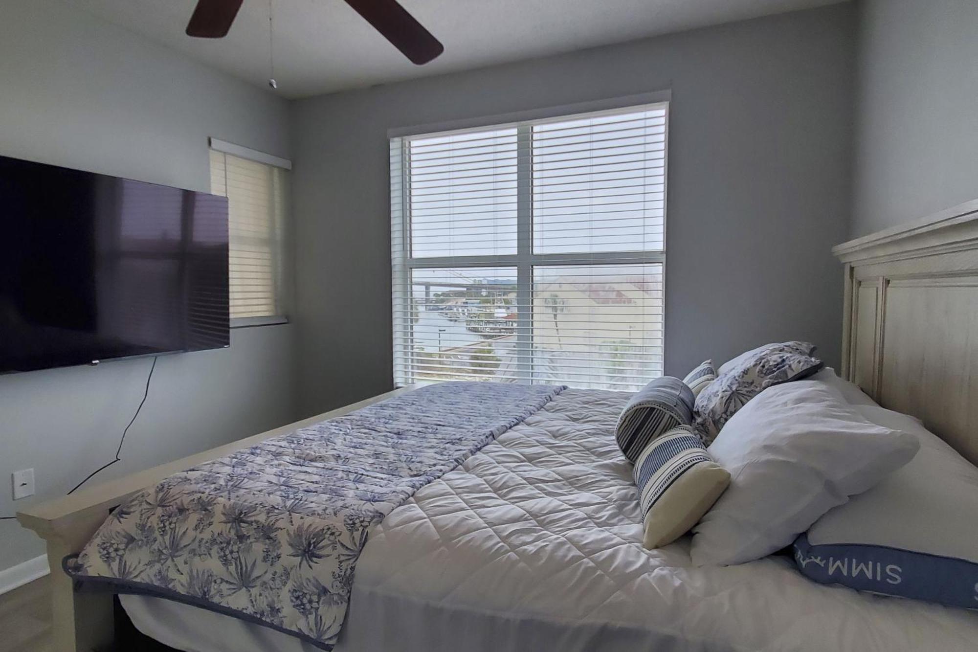 Palm Court Yacht Club 312-b - 2 Bed Apartment Fort Walton Beach