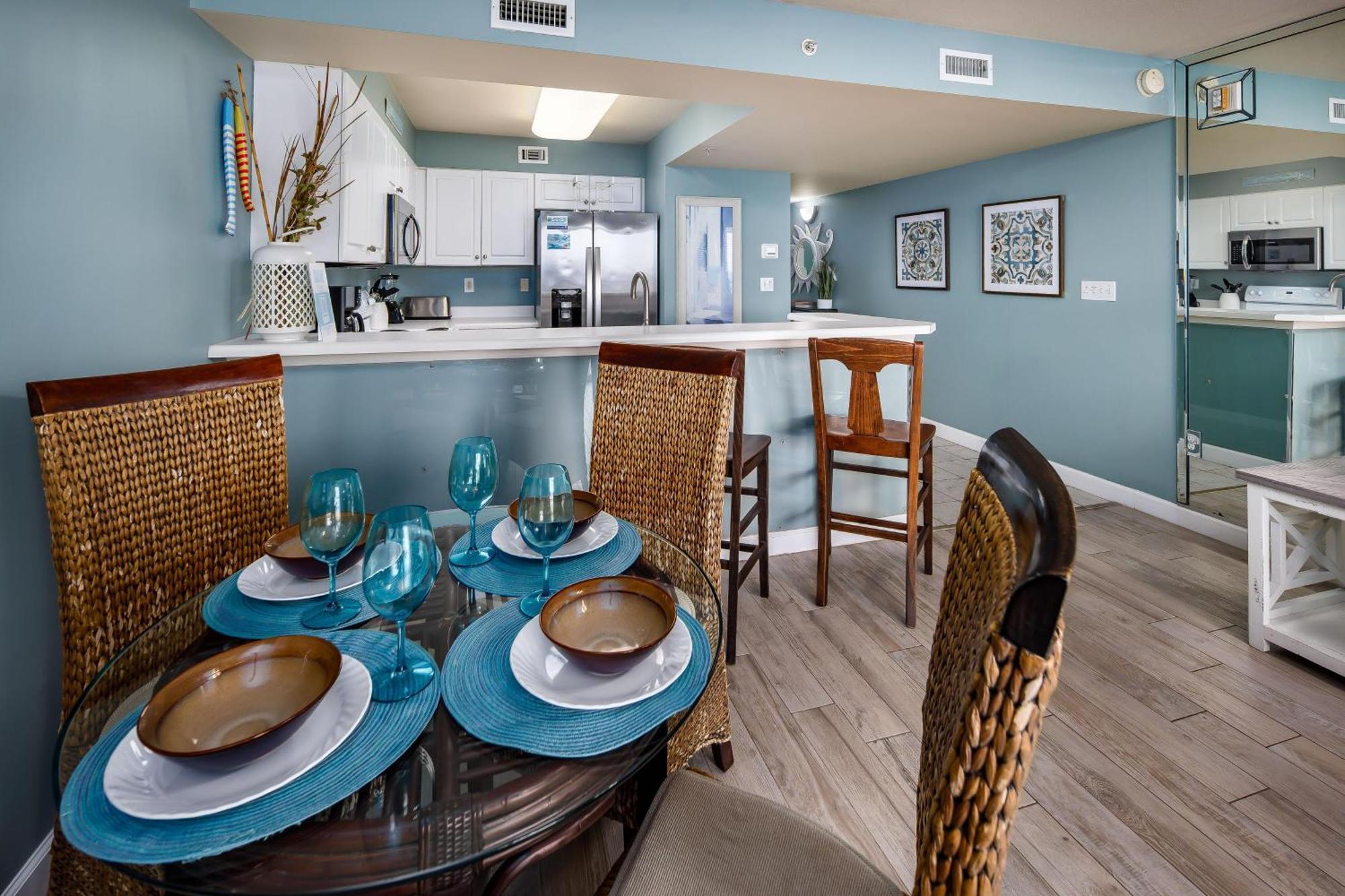 Pelican Isle 309 Apartment